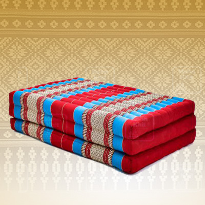 ที่นอนขิด 3 พับลายไทยสีฟ้าแดง ขนาด 110x180x7Cm //Large 3 part mattresses Cotton, kapok