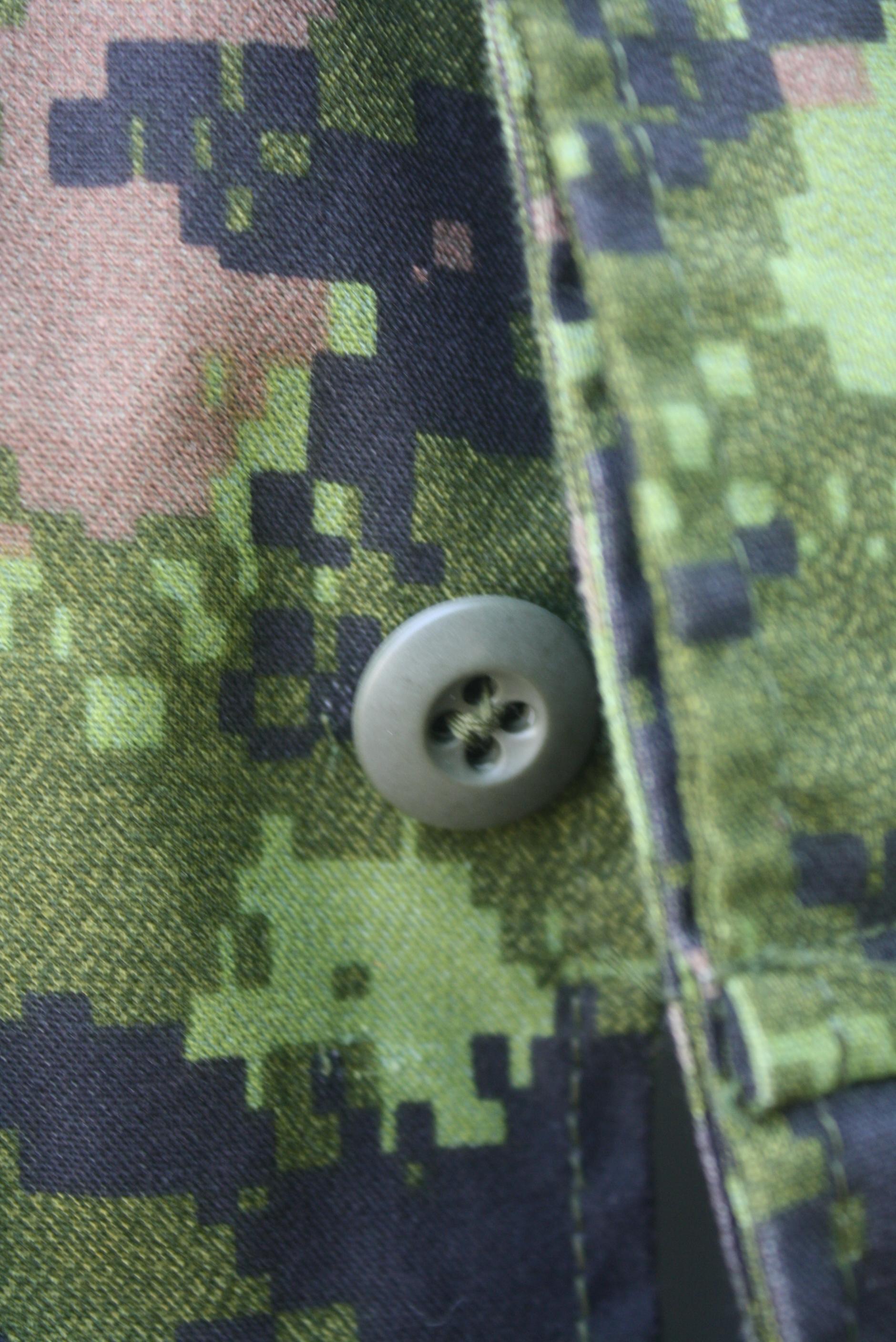 เสื้อทหารแคนนาดา “Improved Combat Uniform”