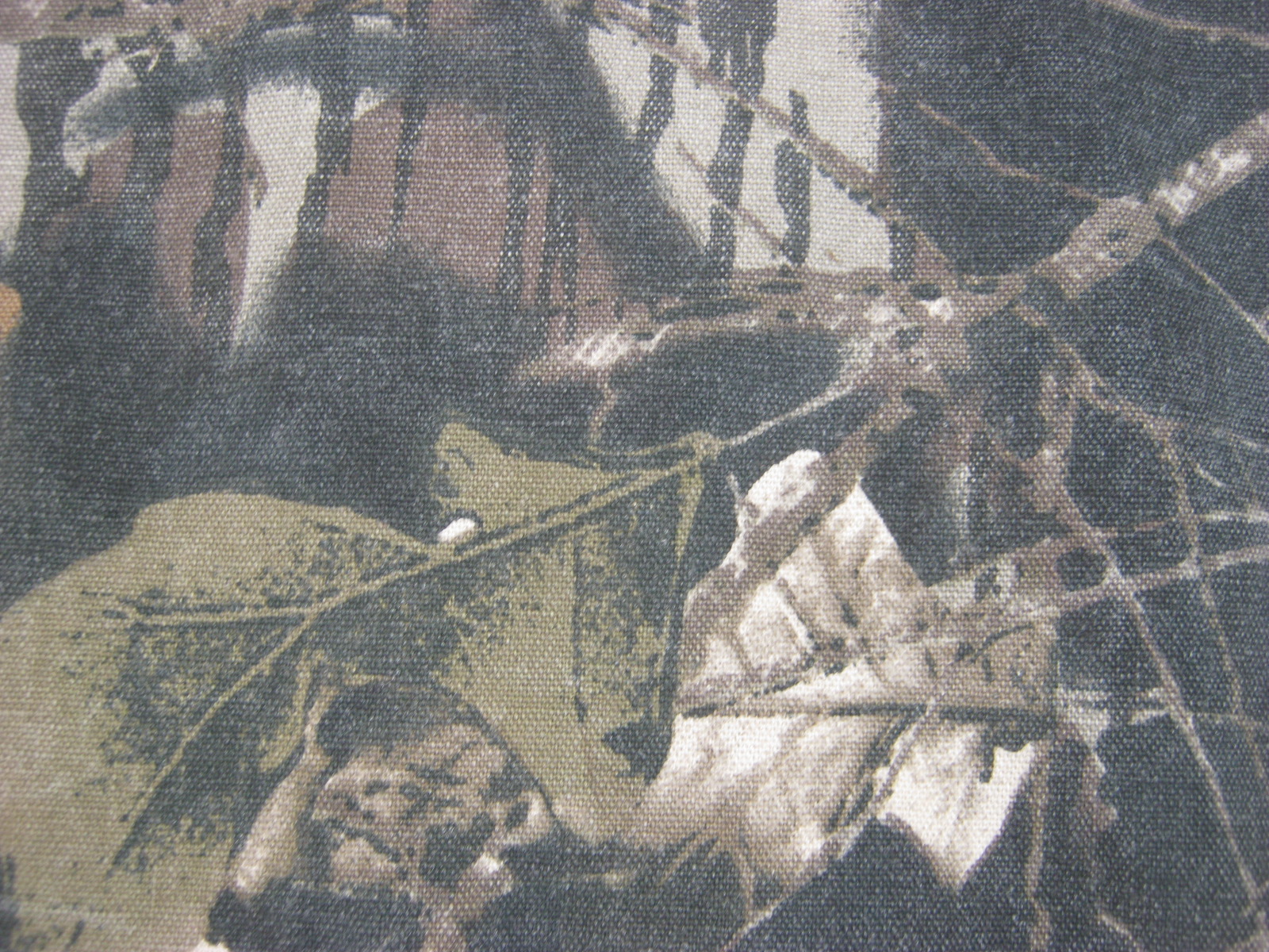 เสื้อทรงล่าสัตว์ ผ้าหนา ลายป่าไม้