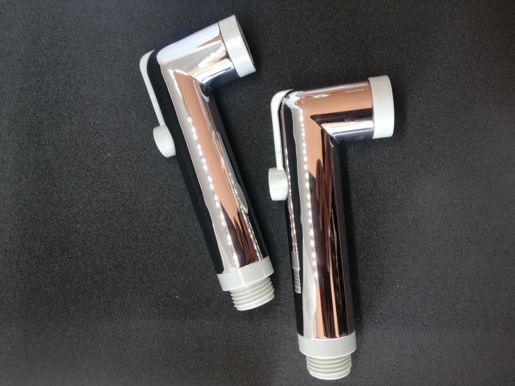 หัวฉีดชำระ หัวฉีดสายชำระ ที่ฉีดก้น ทนทาน ไม่เป็นสนิม ขนาด4หุน (1/2.) พลาสติกABS แรงดันน้ำแรง ตัดรอบส่งทุกๆชั่วโมงครับ