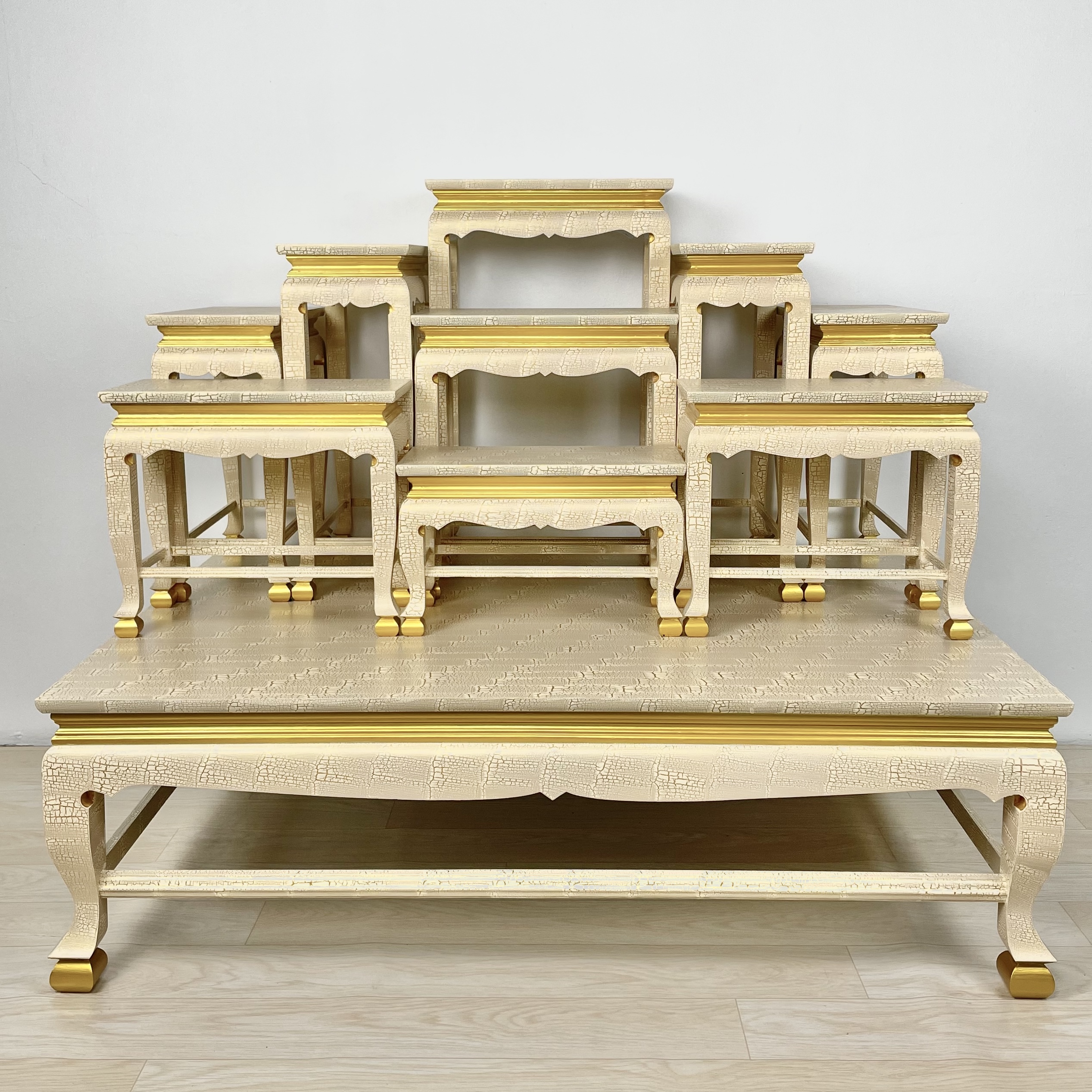 โต๊ะหมู่ 9 หน้า 8 ลายน้ำทอง