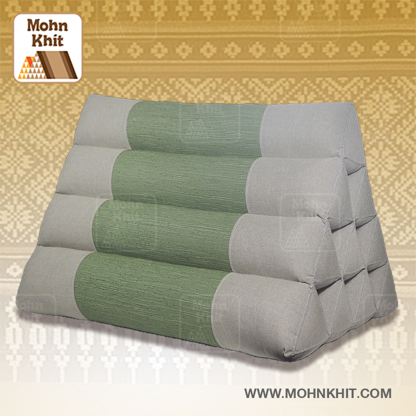 หมอนสามเหลี่ยม10 ช่องจัมโบ้ผ้าแคนวาสใยสังเคราะห์ 55cmx38cmx40cm// Thai Triangle synthetic fibersTraditional Floor Cushions.