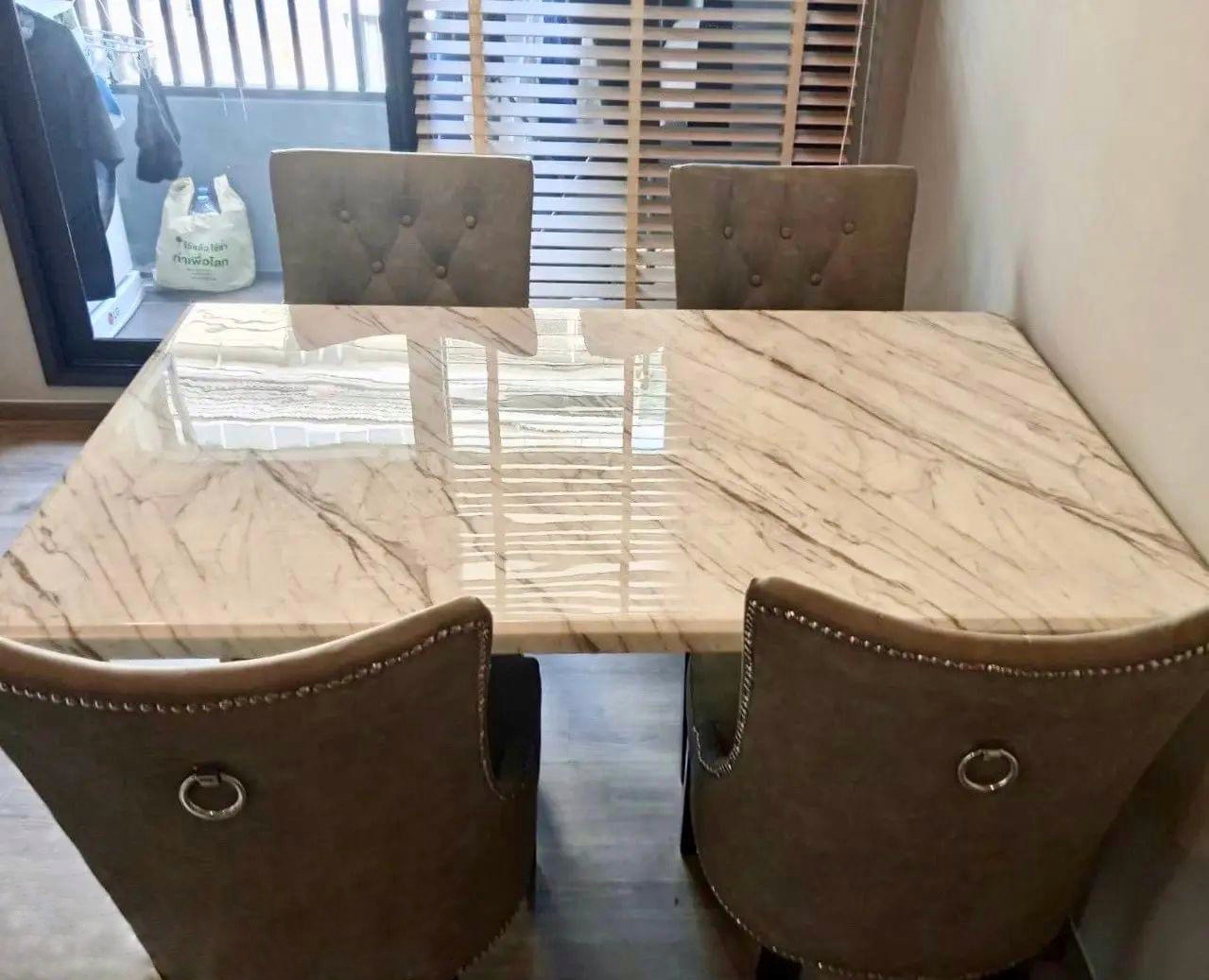 โต๊ะกินข้าว หน้าหินอ่อนแท้