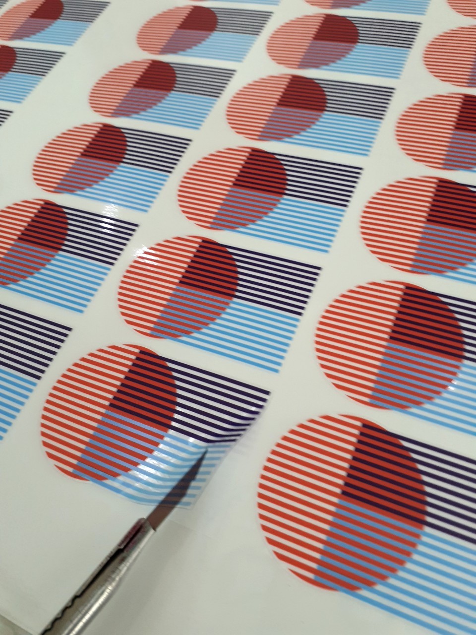 งานสติกเกอร์ไดคัท