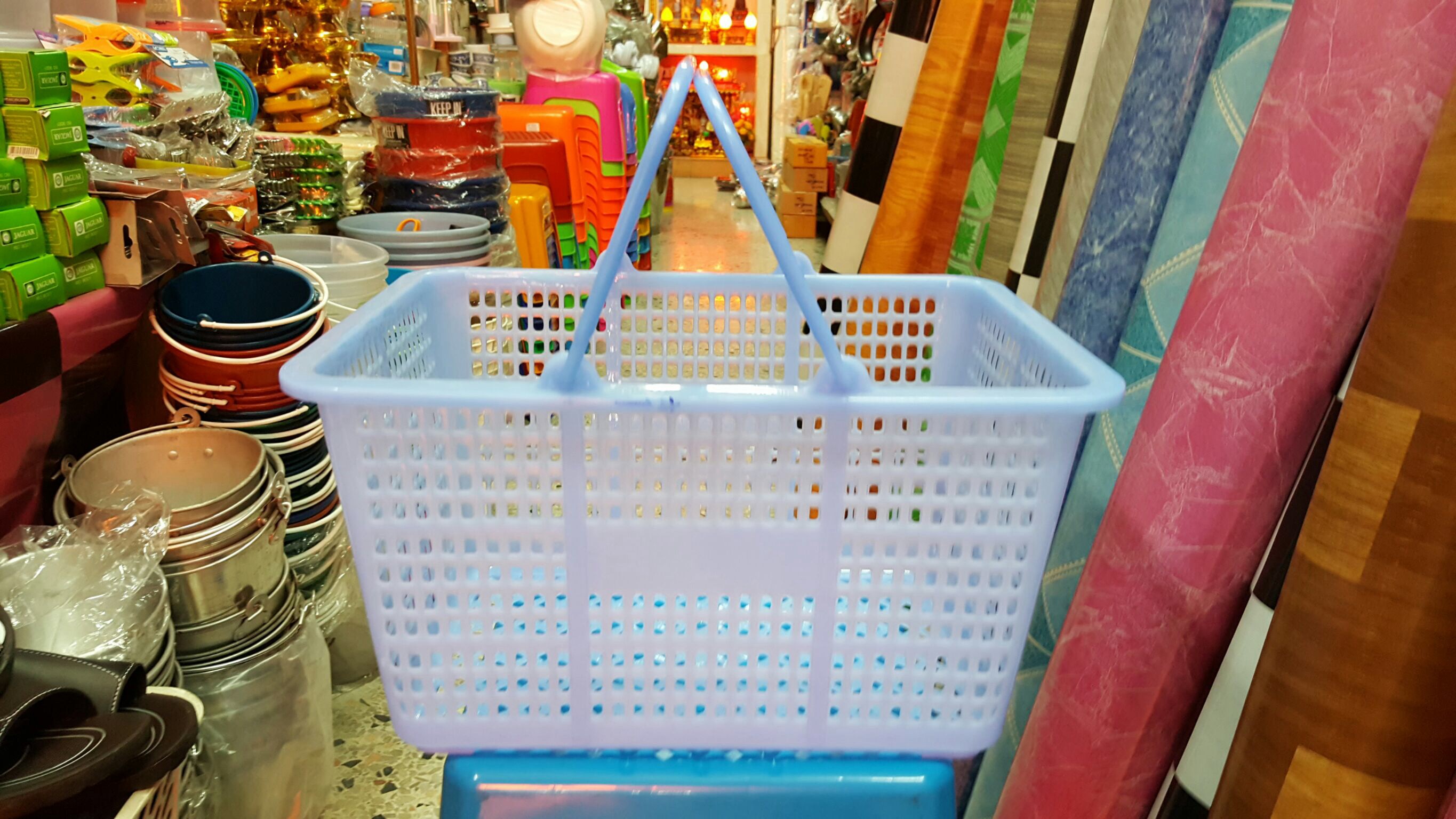 ตระกร้าหูหิ้วช็อปปิ้ง