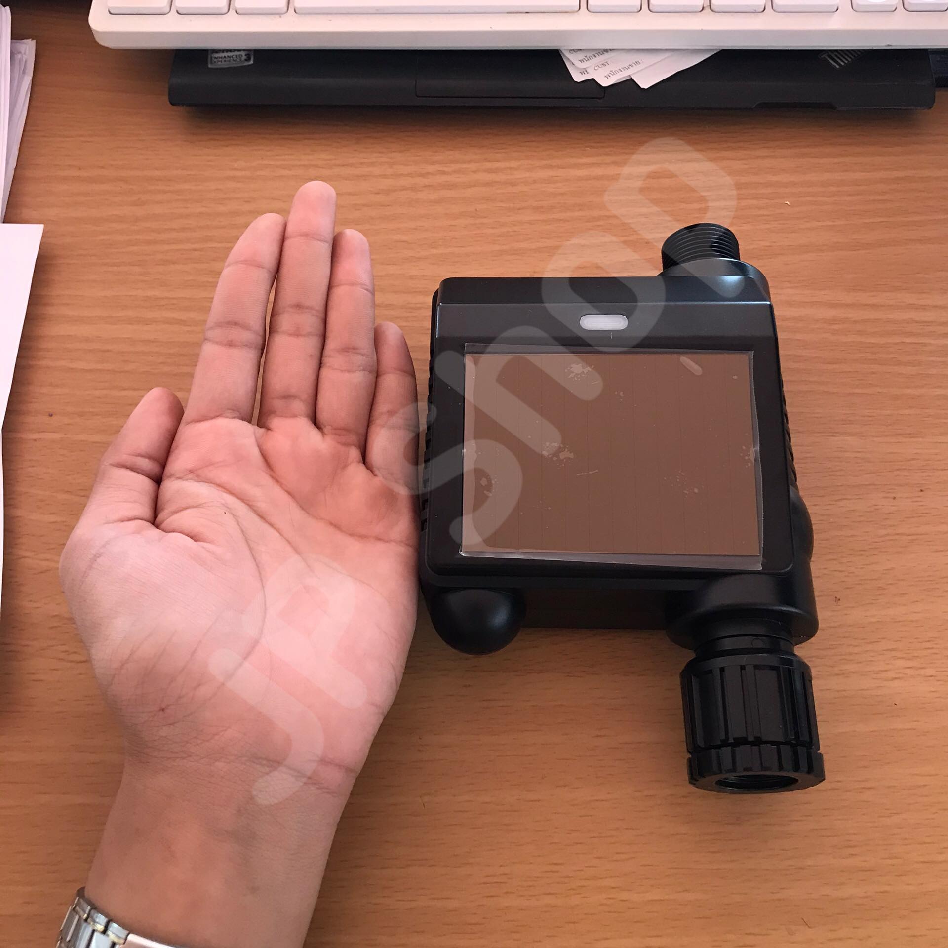 QOTO Smart Water Timer เครื่องตั้งเวลาน้ำอัจฉริยะ ควบคุมผ่านแอปมือถือ ชาร์จแบตด้วยแสงอาทิตย์ พร้อมส่งทั่วไทย