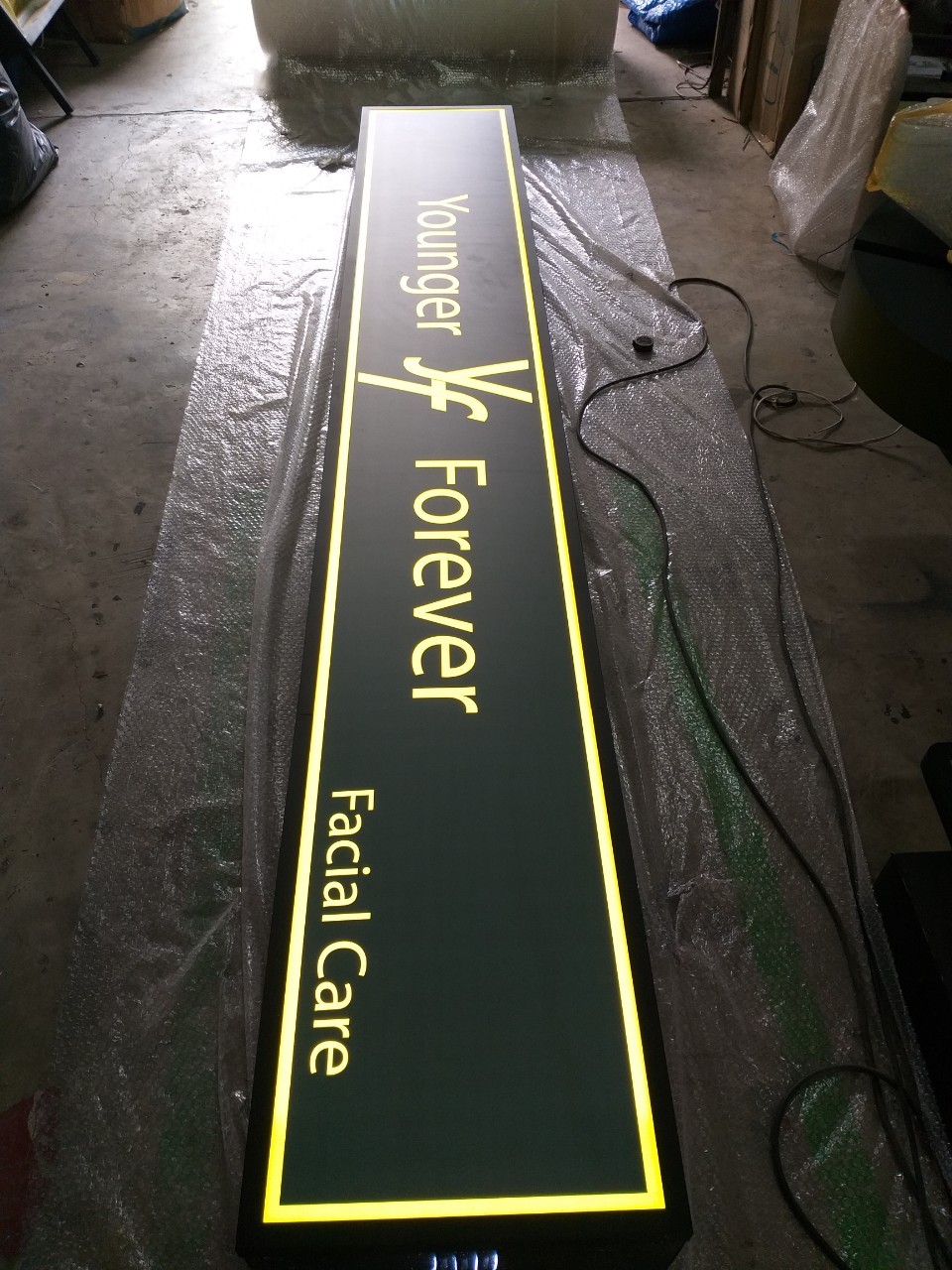 งานป้ายกล่องไฟ