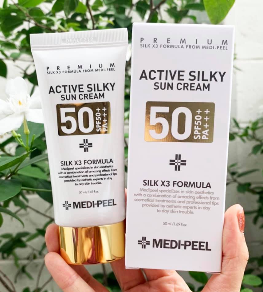 Medi-Peel Active Silky Sun Cream SPF50+ PA+++ 50ml. ครีมกันแดดเนื้อสีขาว ทาเเล้วไม่วอก (1กล่อง)