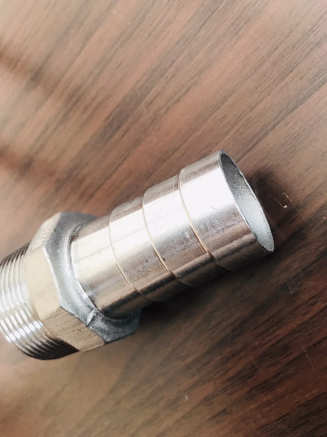 ข้อต่อตรงหางไหล 1 1/4 นิ้ว สแตนเลส 304 เกลียวนอก #12575