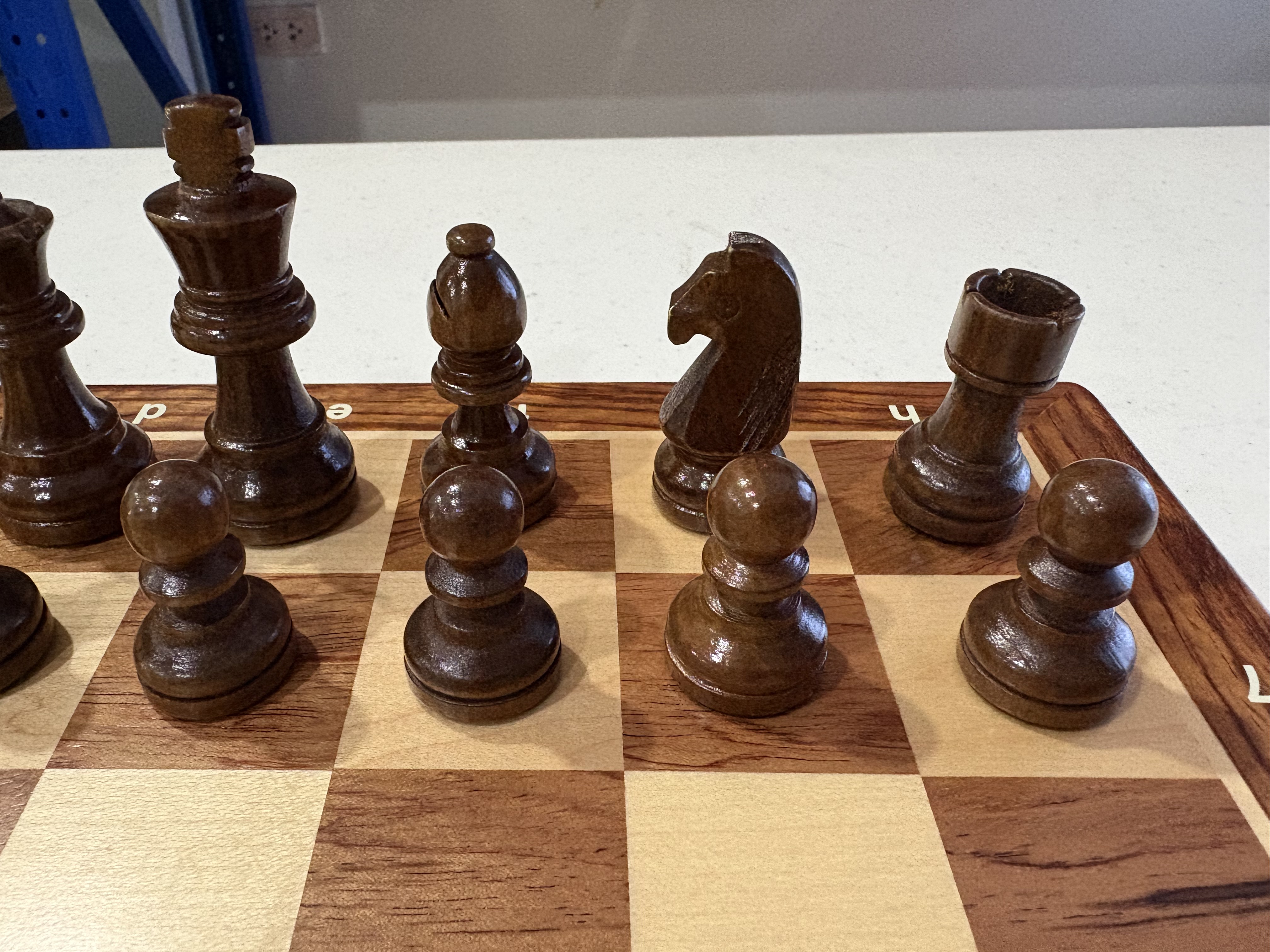 ชุดหมากรุกสากลไม้rosewood+maple Gold Knight Wooden Chess Set 71
