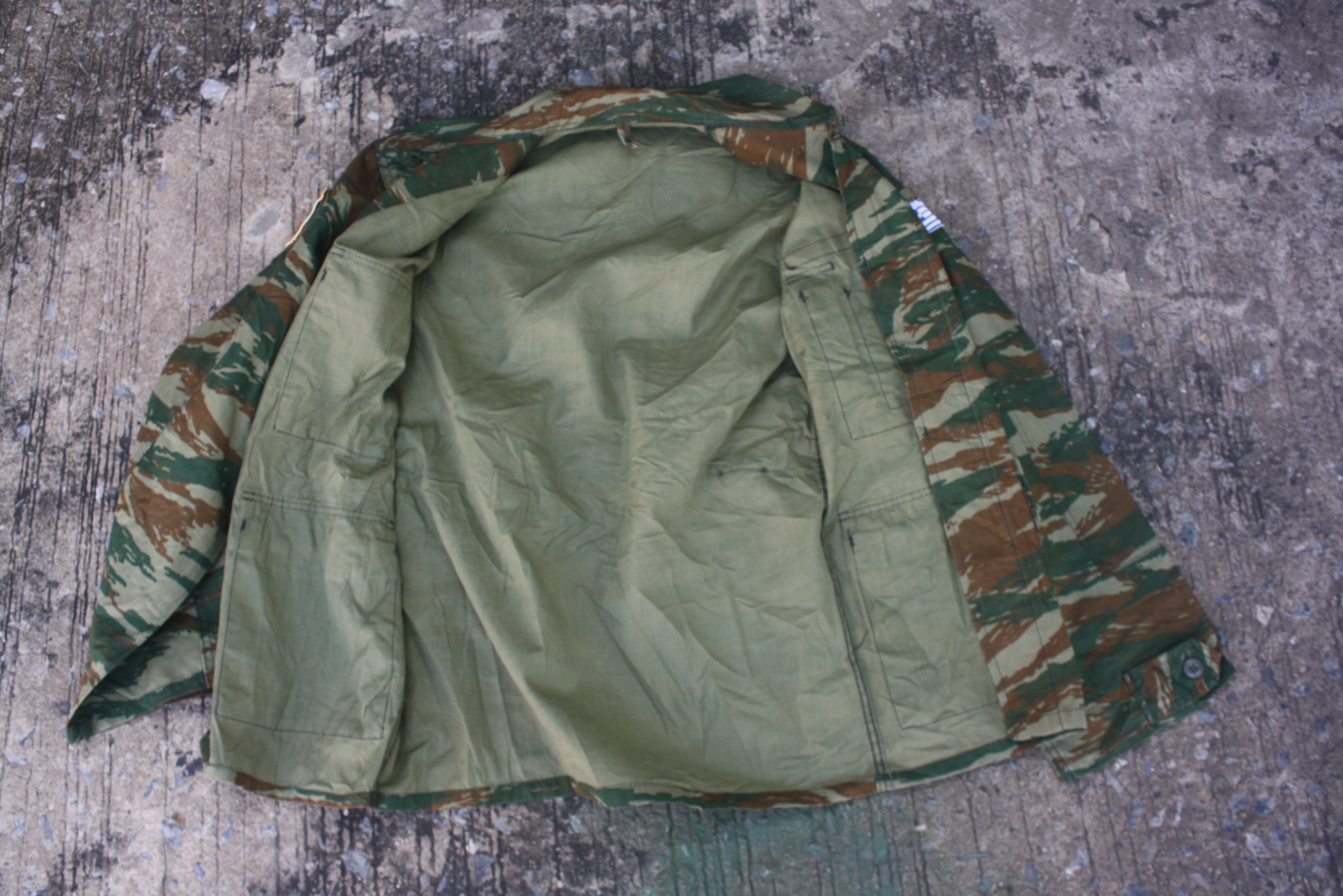 เสื้อทหาร Greek ผ้าตาราง ลาย second series of "lizard" camouflage