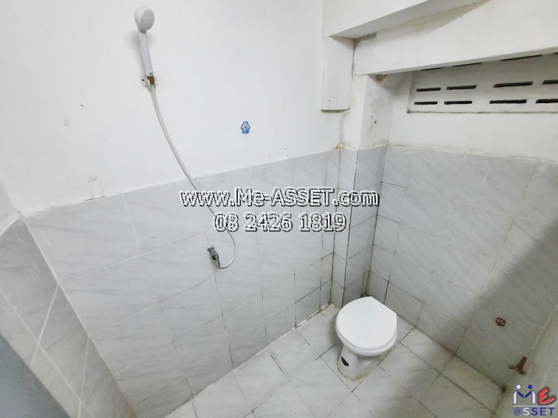 ขายอาคารพาณิชย์ พร้อมกิจการหอพัก 135 ห้อง ย่าน ซอยใจเอื้อ บางขะแยง อำเภอเมืองปทุม : ซ.ใจเอื้อ 1 : 10 คูหา 5 ชั้น 232.3 ตร.วา