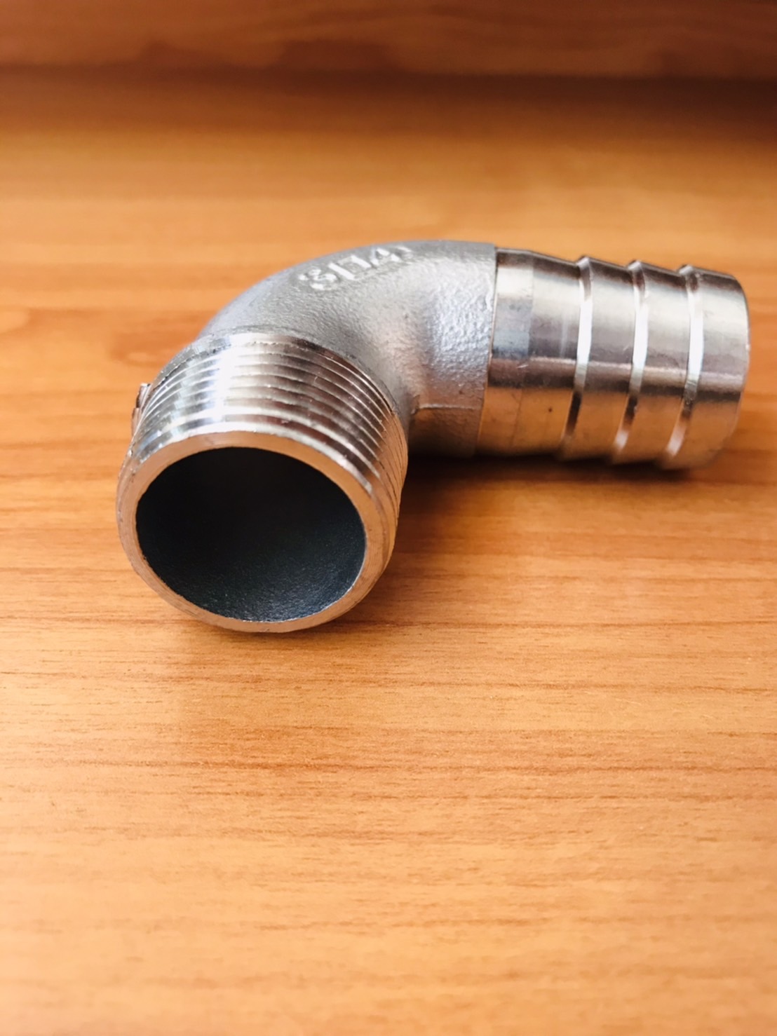 ข้องอ 3/4 นิ้ว สแตนเลสเกลียวนอก หางไหล 25 มม.(Elbow 3/4 inch Stainless Steel External Thread Tail 25 mm) #67516