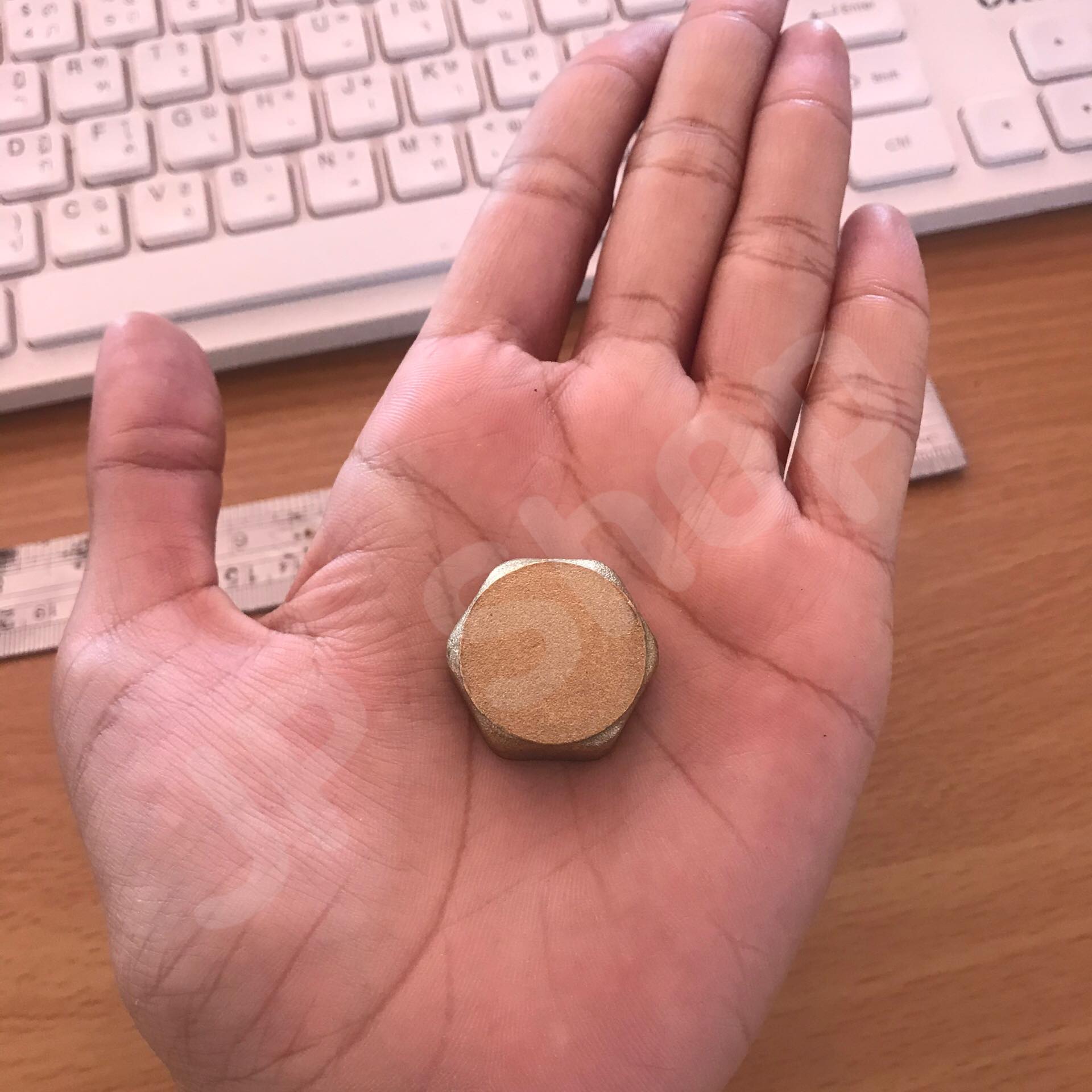 ฝาปิดทองเหลือง เกลียวใน ขนาด 4 หุน #1154