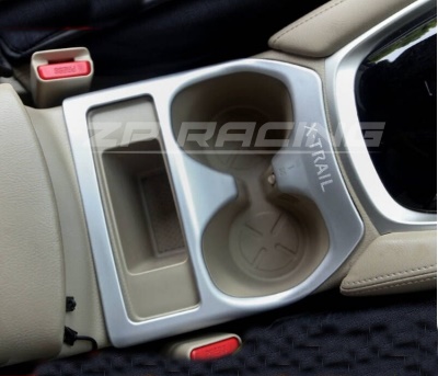 ครอบที่วางแก้ว XTRAIL รุ่น 2WD