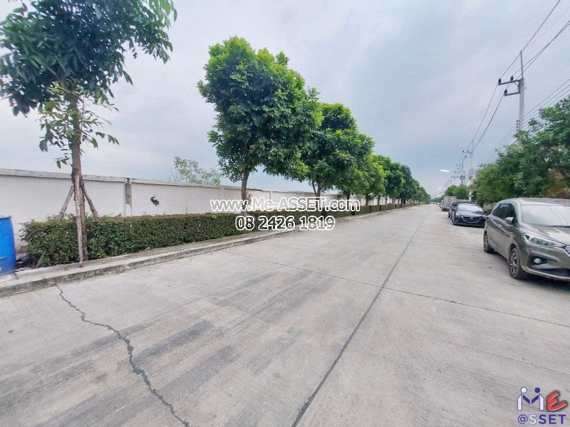 ขายและเช่า ทาวน์โฮม ย่าน คลองพระอุดม คลองข่อย วัดท่าเกวียน วัดทองสะอาด ลาดหลุมแก้ว : บ้านสวนธนาการ์เด้น : 2 ชั้น 22.7 ตารางวา