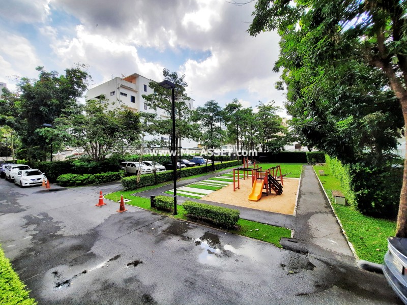 ขายคอนโด ดิอิสสระ ถ.ลาดพร้าว 14 แขวงจอมพล เขตจตุจักร กรุงเทพ ใกล้สถานีรถไฟฟ้า ลาดพร้าว จตุจักร พไลโยธิน / พื้นที่ 34.31 ตารางเมตร