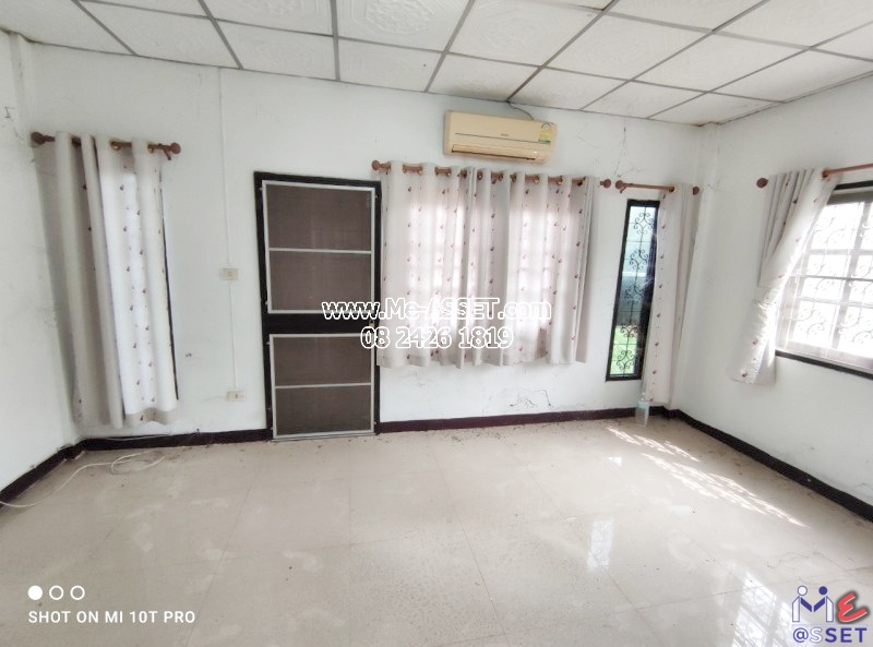 ขายทาวน์เฮ้าส์ หลังมุม ย่าน องครักษ์ คลอง 11 บึงน้ำรักษ์ ธัญบุรี ปทุมธานี : ม.บ้านแสงตะวัน คลอง 11 : 2 ชั้น 24 ตารางวา