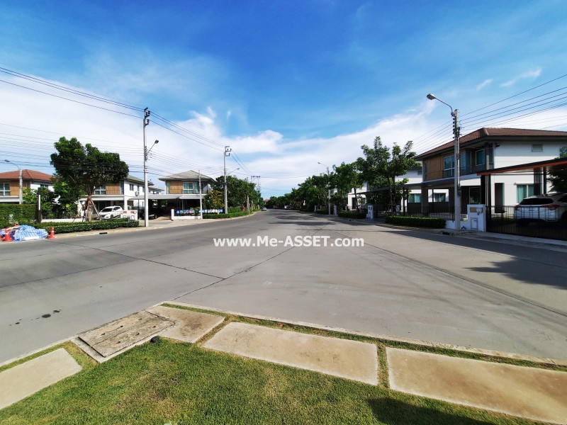 ขายบ้านเดี่ยวรีโนเวทใหม่ ย่าน ศาลายา ศาลากลาง สำเร็จพัฒนา ศรีประวัติ บางกรวย : ม.อินนิซิโอ 2 ปิ่นเกล้า-วงแหวน : 2 ชั้น 50 ตร.วา