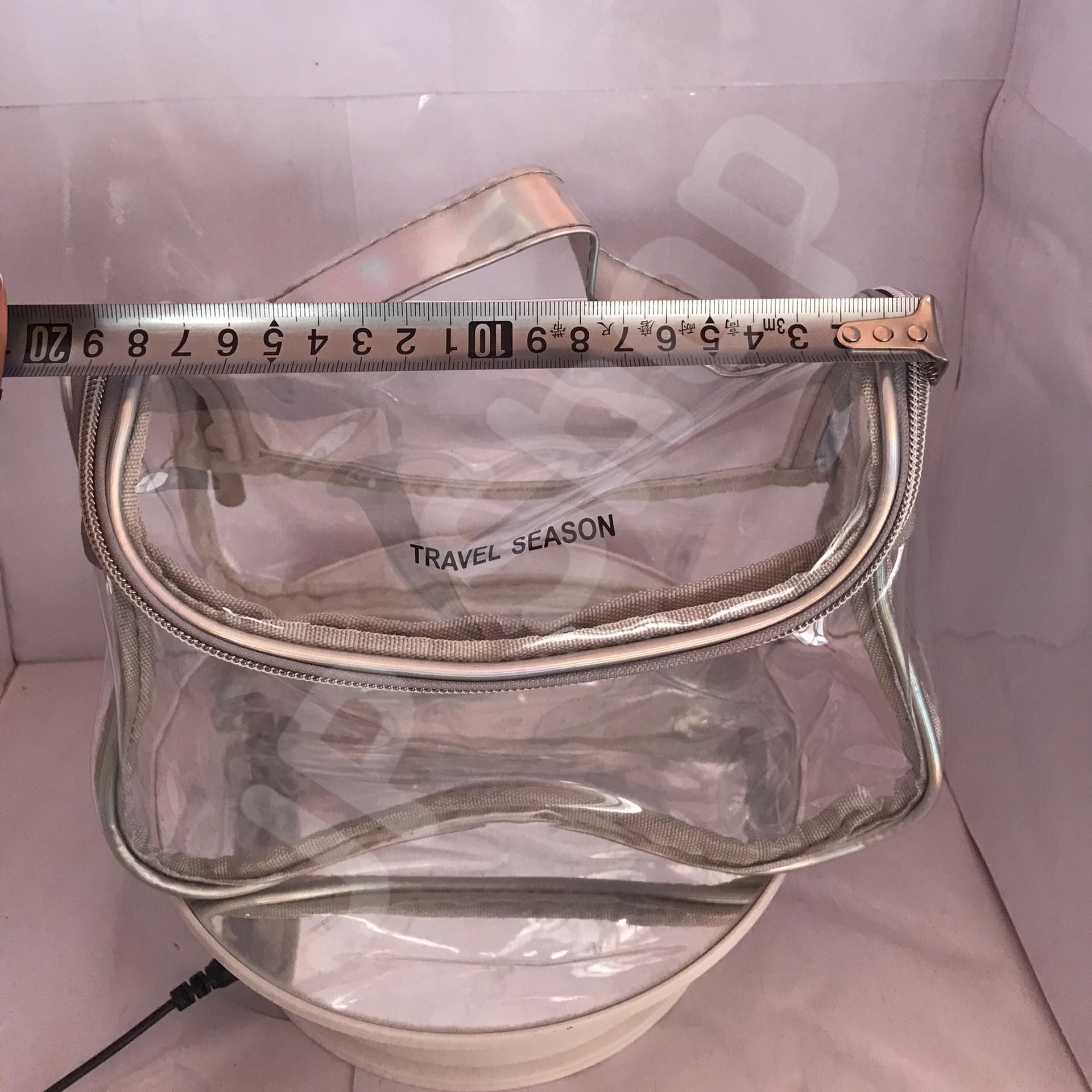 กระเป๋าใส่เครื่องสำอาง รุ่นพกพา สีเทา โปร่งใส ราคา/1 ใบ #0102