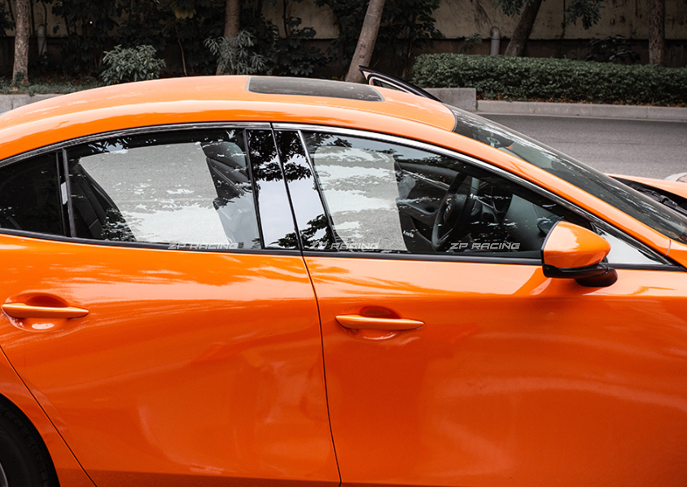 ชุดเสาประตูดำเงา Mazda 3