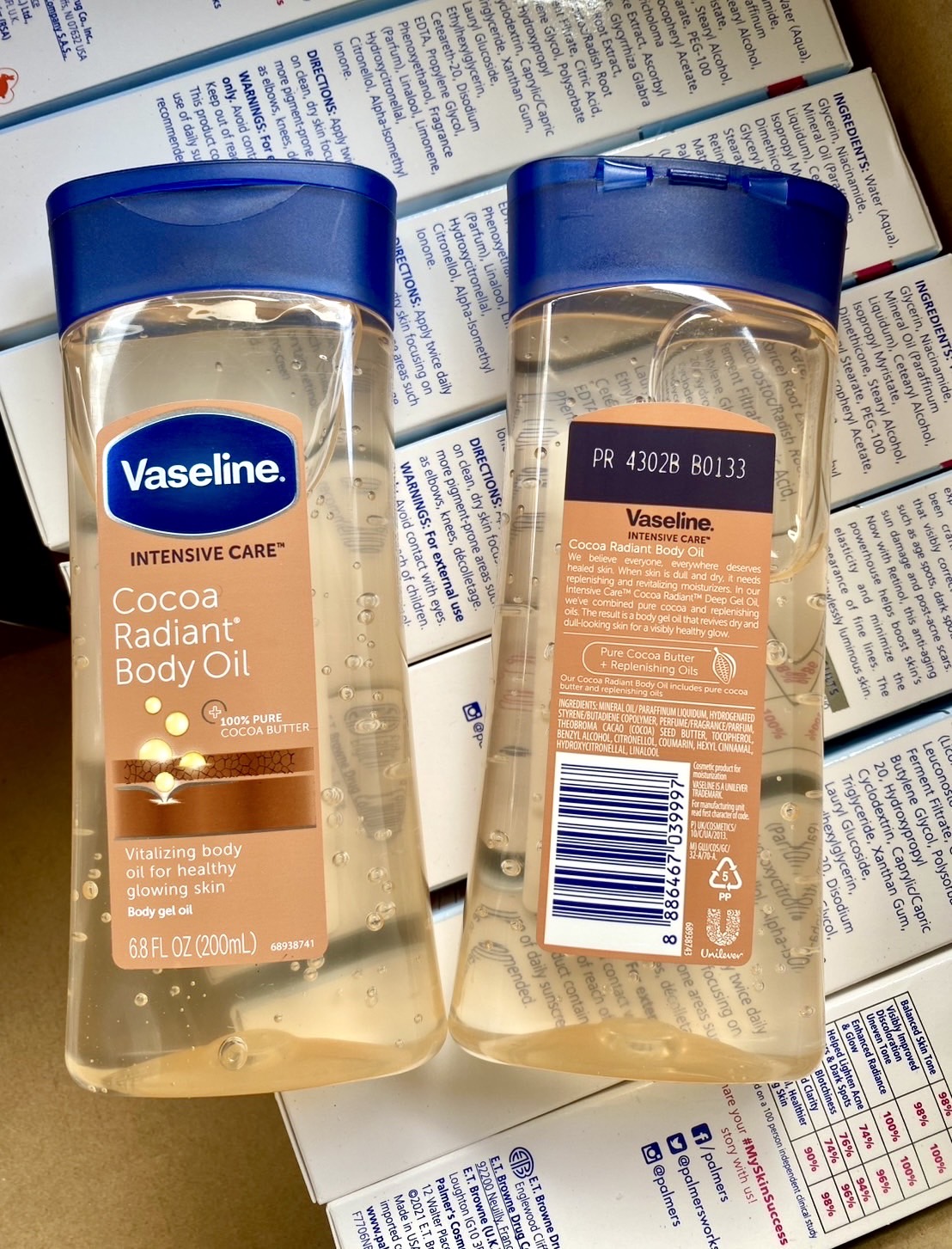 บอดี้ออยล์ Vaseline Intensive Care Cocoa Radiant Body Oil - 200ml. (1ขวด)