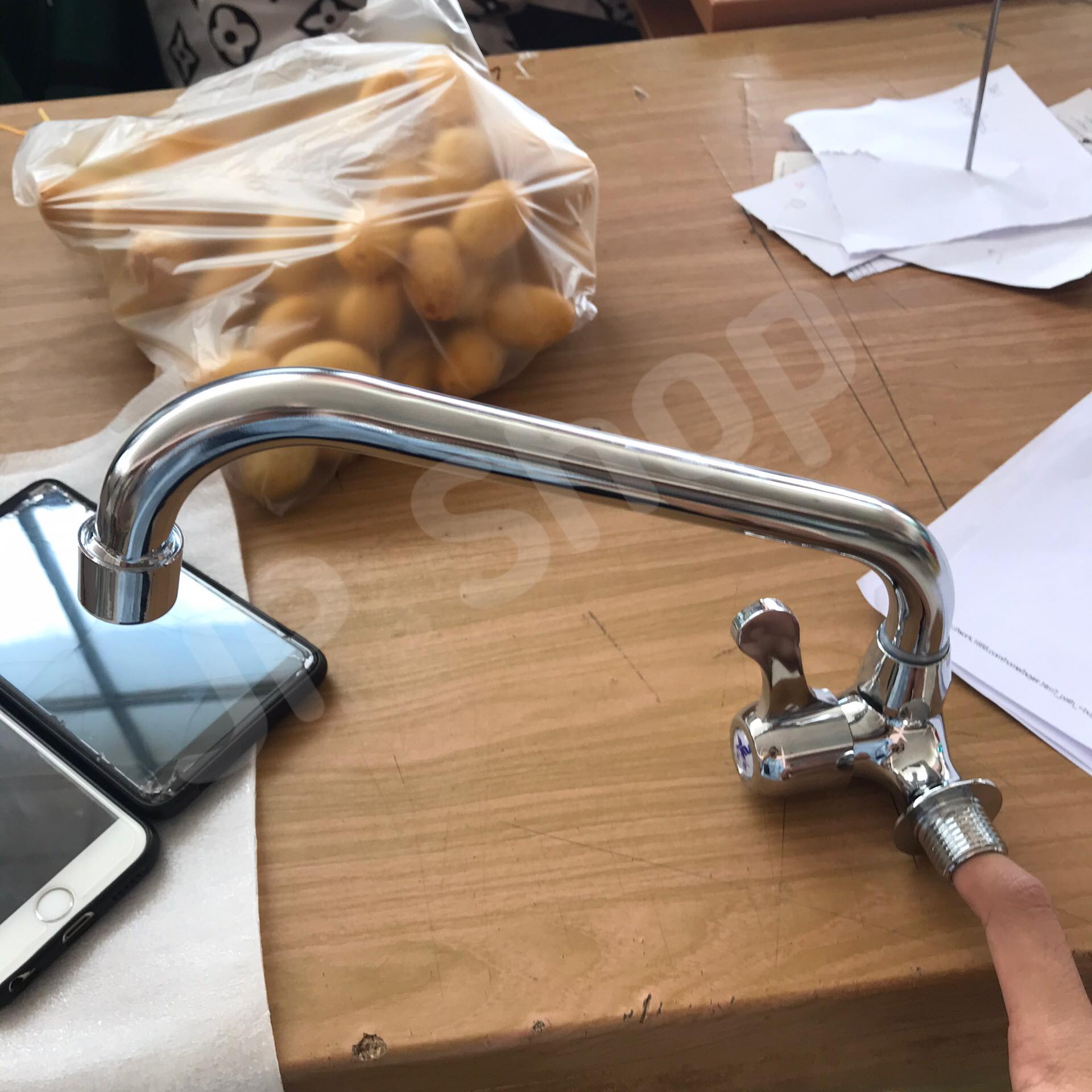 ก๊อกน้ำซิงค์สแตนเลส แบบนอน ก๊อกน้ำ ก๊อกน้ำซิงค์หมุนได้ ก๊อกน้ำซิงค์ 03 ขนาด 4 หุน #03190