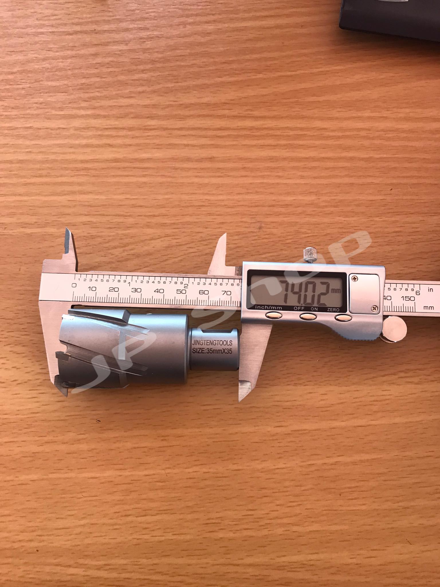 ดอกสว่านเจ็ทบอส แบบโฮลซอว์คาร์ไบสำหรับเจาะเหล็กหนา ด้วยสว่านแม่เหล็กไฟฟ้า ขนาด35*35 มม. #3535