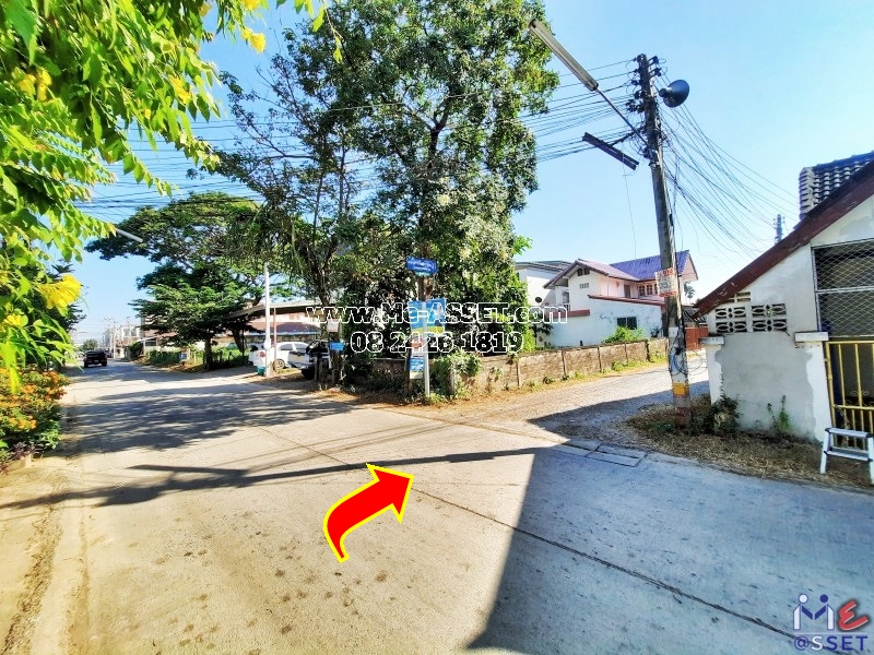 ขายทาวน์เฮ้าส์ ย่าน ดำริพัฒนา สีหราชเดโชชัย แยกวุ่นวาย บ้านคลอง พิษณุโลก : ดำริพัฒนา 11 : 1 ชั้น 24.1 ตารางวา