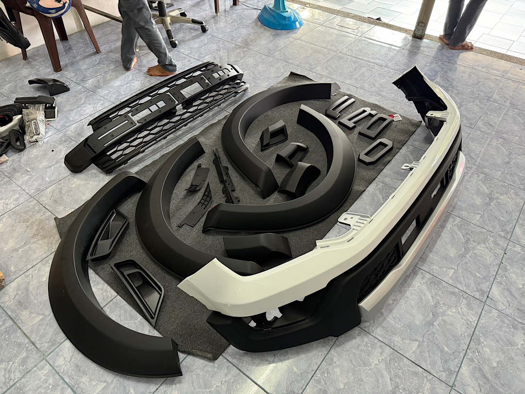 ชุดแต่งฟอร์ดเรนเจอร์ Next Gen Ranger รุ่น Raptor Style ชุดแปลง Raptor