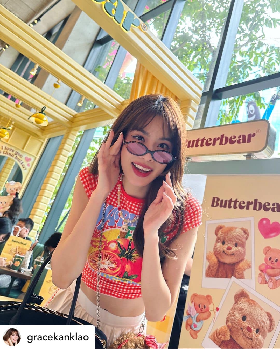 แว่นกันแดดMIUMIU Regard MU04ZS