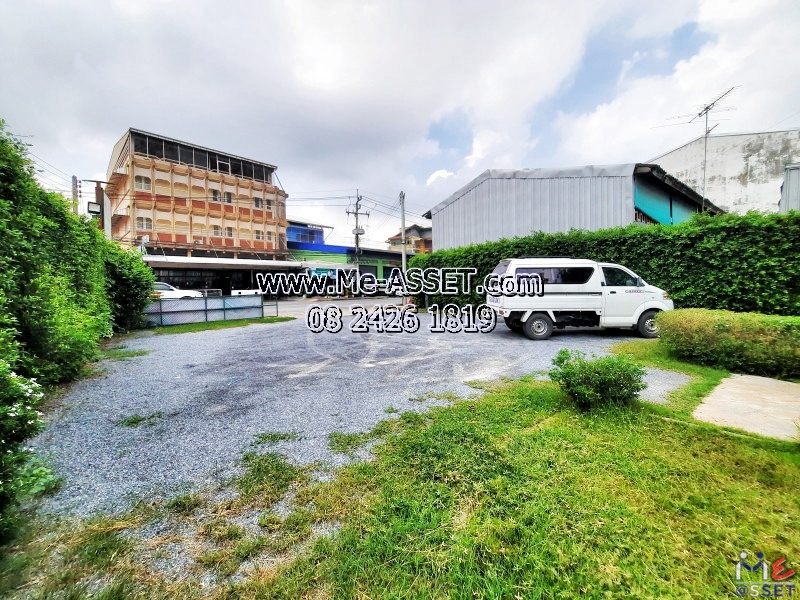 ขายที่ดินพร้อมสิ่งปลูกสร้าง ย่าน สวนตะไคร้ สนามจันทร์ พระปฐมเจดีย์ เซ็นทรัลนครปฐม : ใกล้มหาวิทยาลัยศิลปากร : 1.5 ชั้น 197 ตร.วา