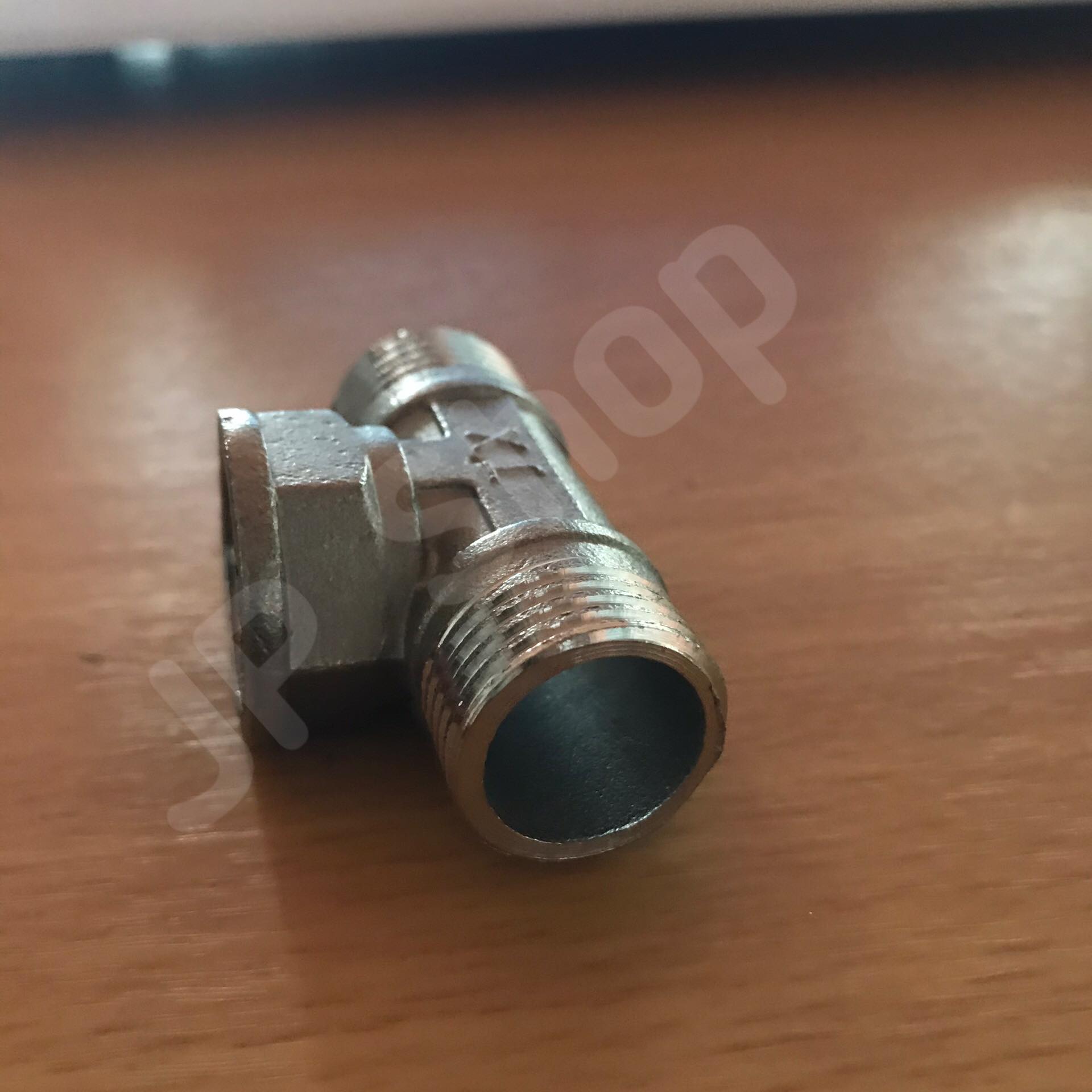 ข้อต่อสามทางสแตนเลส304 ขนาด 4 หุน เกลียวนอก 2 เกลียวใน 1 #3454