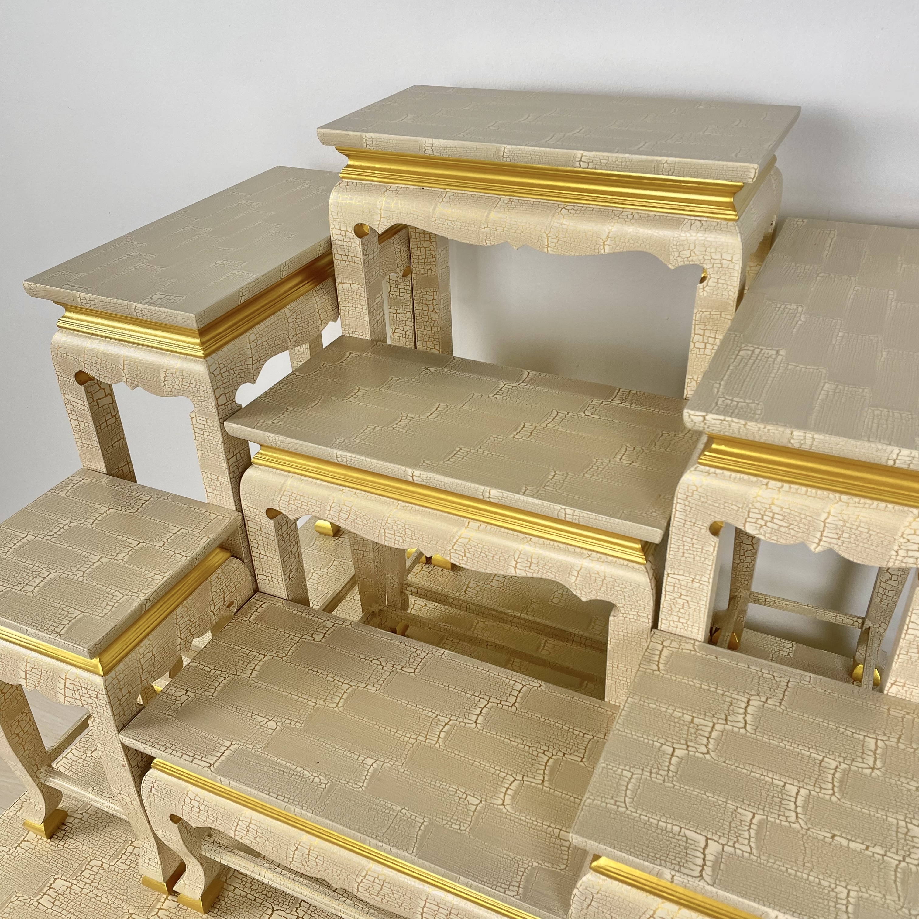 โต๊ะหมู่ 7 หน้า 8 ลายน้ำทอง