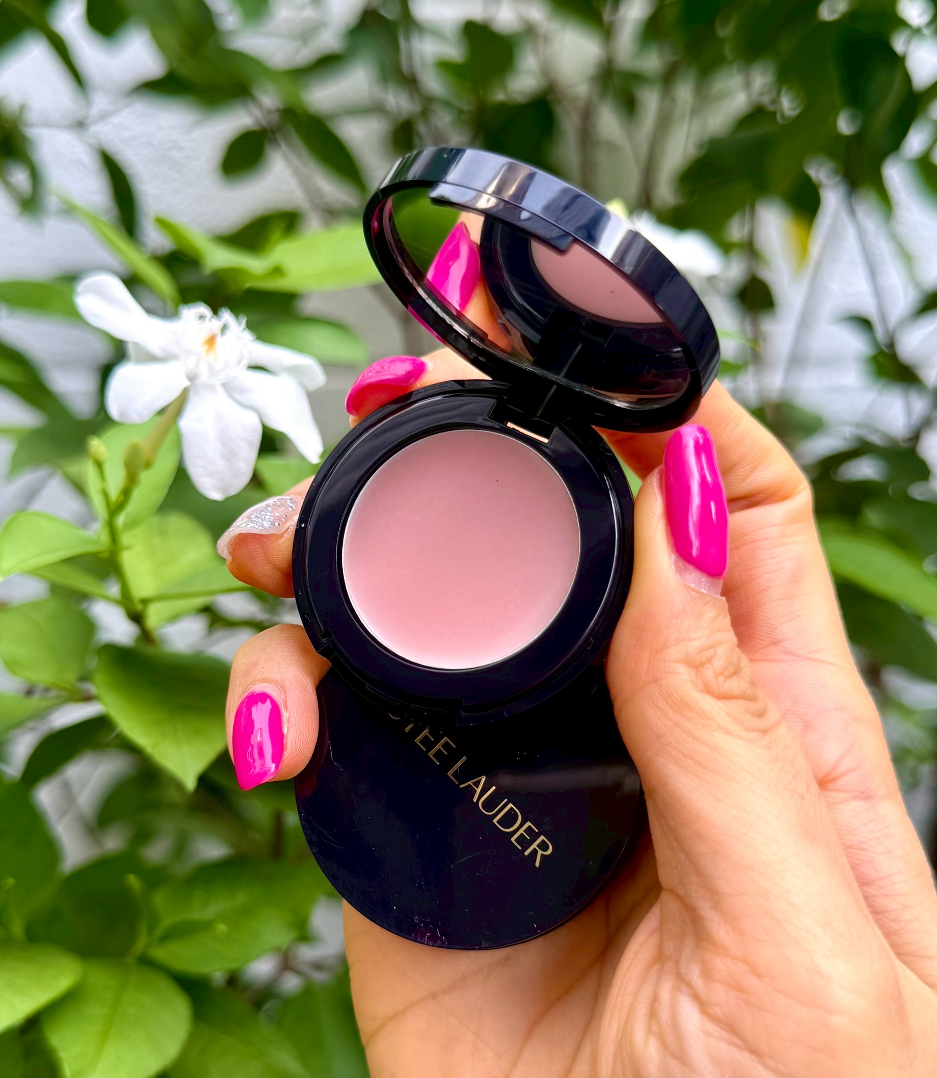 Estee Lauder Pure Color Envy Blooming Lip Balm 1.6g. (แบบตลับ) ลิปบาล์ม (1ตลับ)