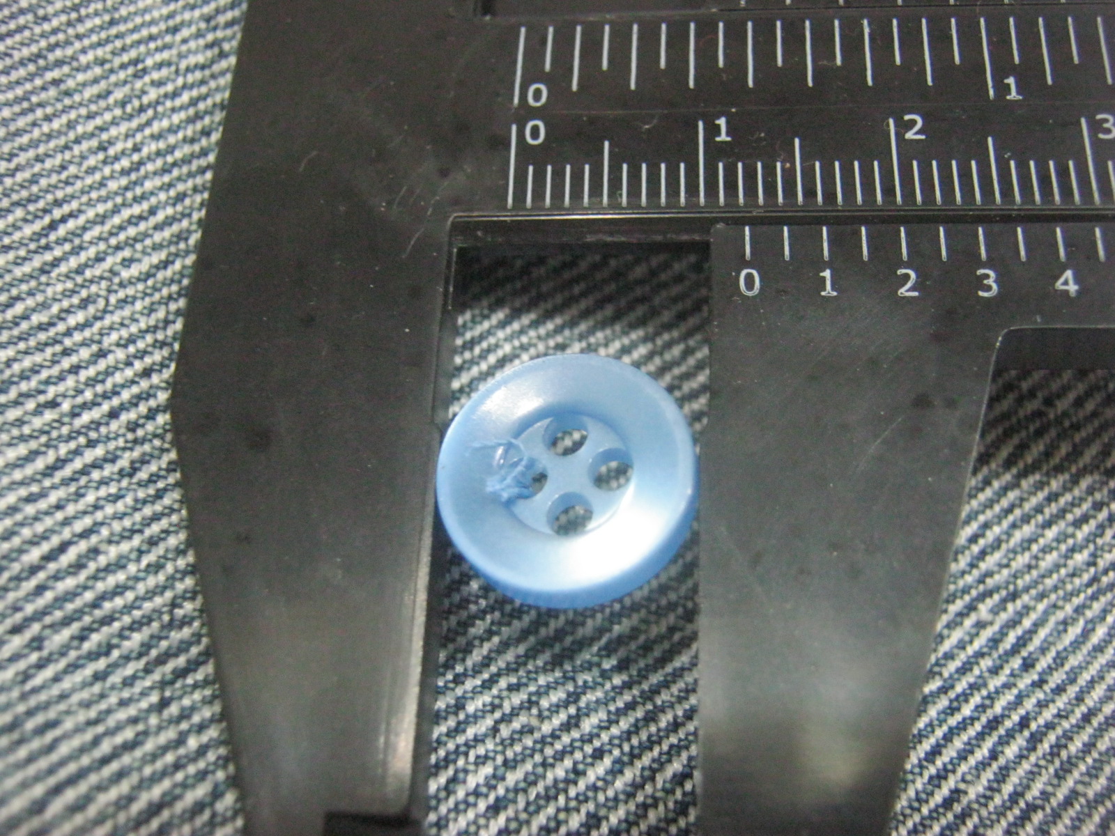 กระดุมสำหรับซ่อมเสื้อเชิ้ตทหาร