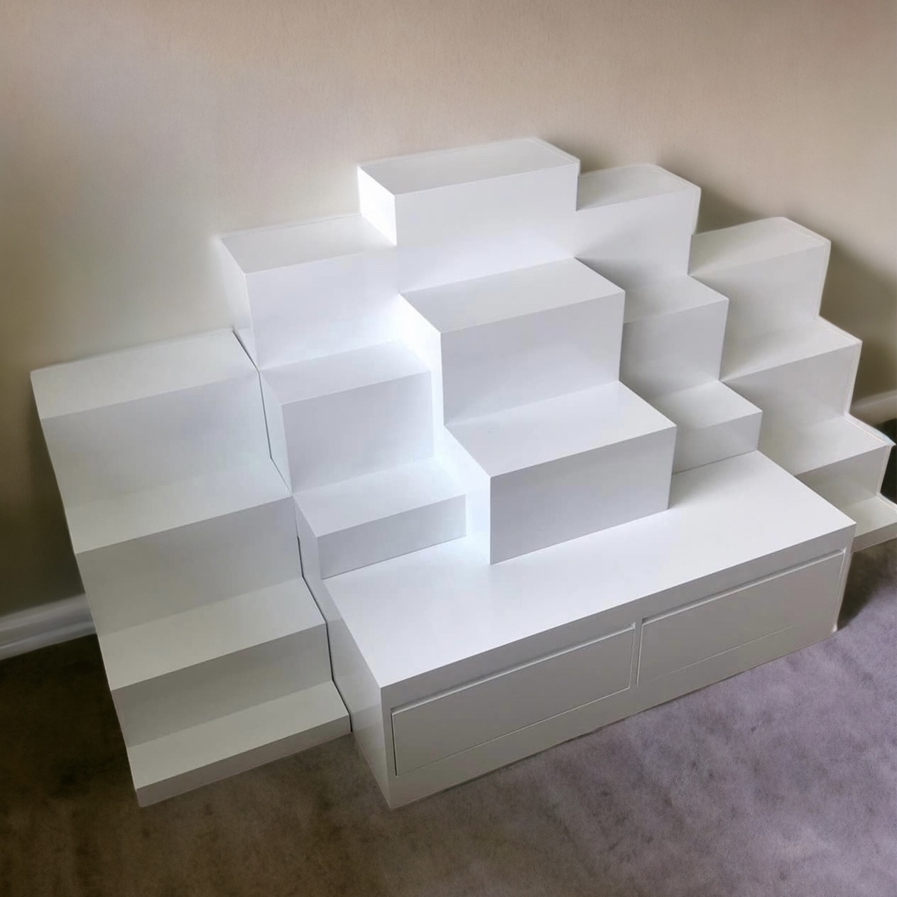 ตู้พระแบบเตี้ย 9x8 โมเดิร์น ขั้นบันได 15 ขั้น สีขาว