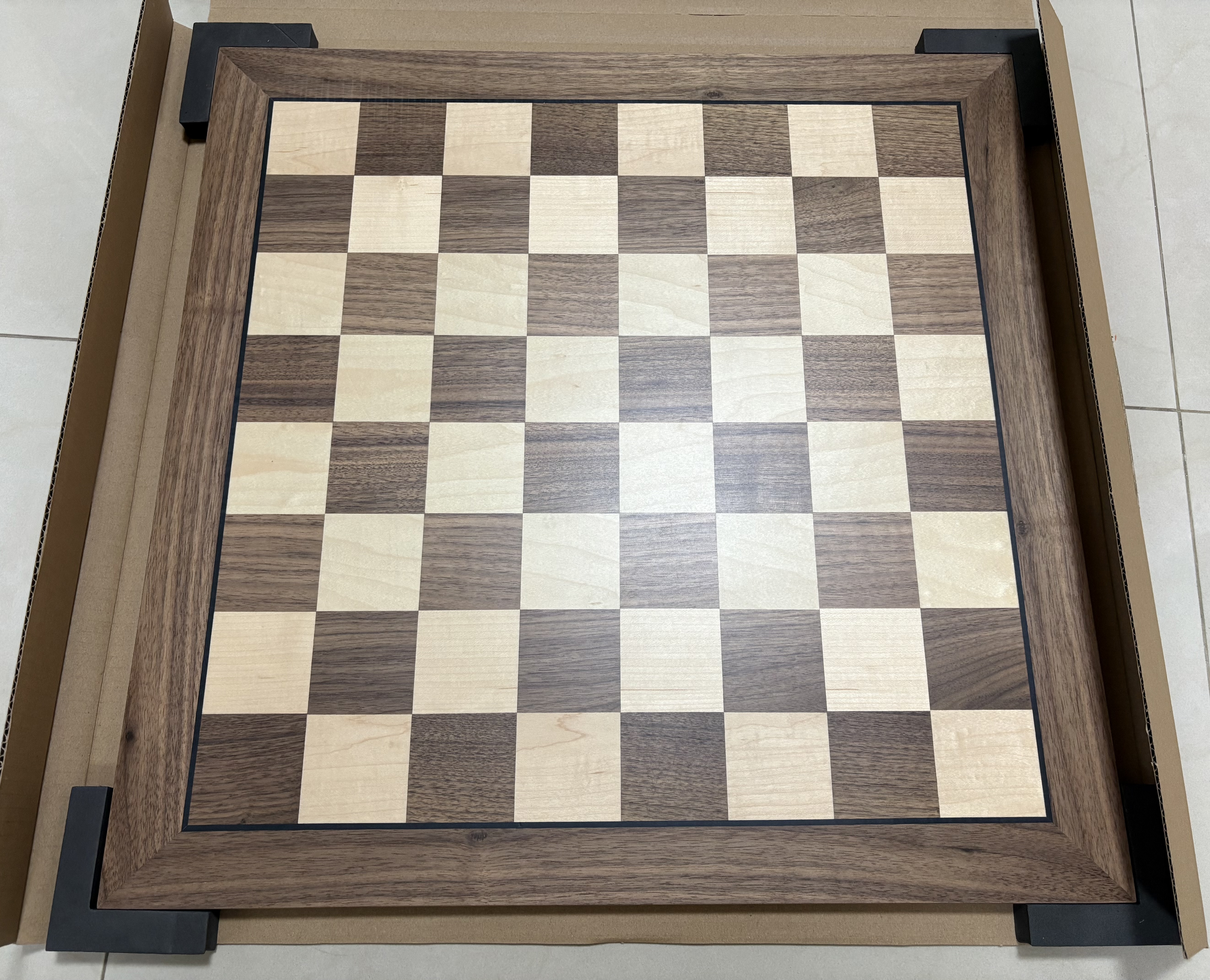 21" Walnut & Maple Wooden Chess Board กระดานหมากรุกสากลไม้Walnut