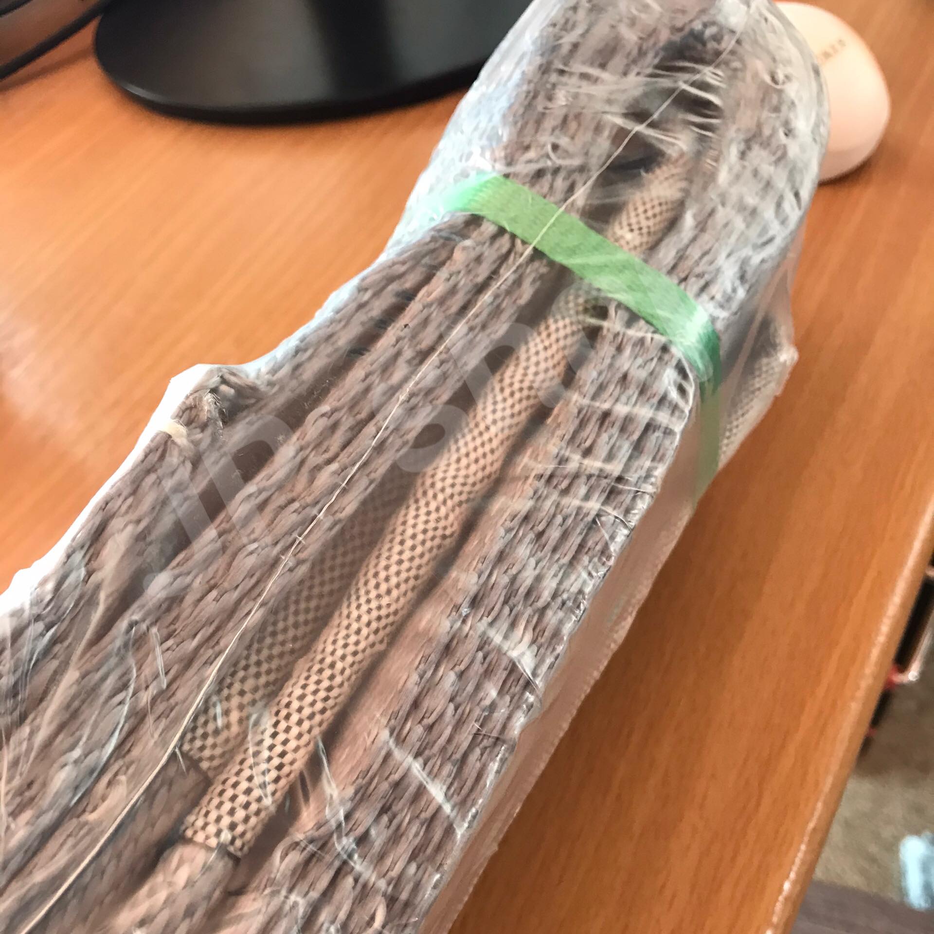 สายพานยกของขนาด4 เมตร สีเทา หนา ทนทาน แข็งแรง สายสลิง ยกรถเครน สายยกของ อุปกรณ์ยกของหนักสลิงแบนแขวน สายลาก กว้าง 4 นิ้ว ยาว 4 เมตร ยกได้ 4 ตัน #06500