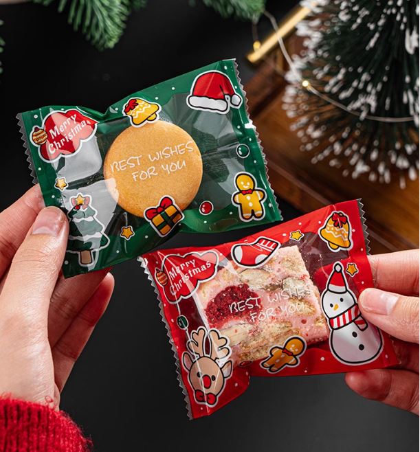 ถุงซีลลายคริสมาสต์เขียว-แดง ถุงใส่ขนม ถุงใส่คุกกี้ x'mas ขนาด 7*10 cm (แพค 100 ใบ)
