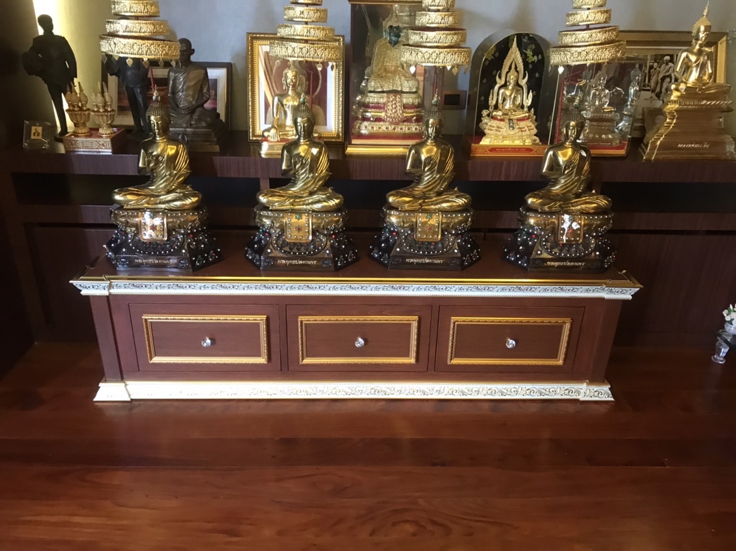 งานตู้สั่งทำตามแบบและขนาด