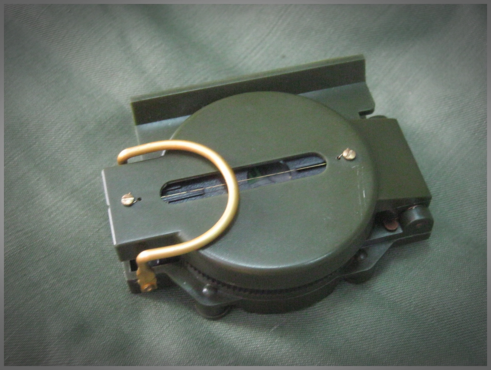 เข็มทิศเดินป่า MT LENSATIC COMPASS สินค้าหมด รอสั่งเพิ่ม