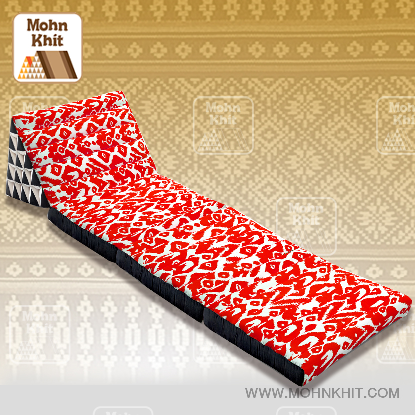 หมอนสามเหลี่ยมลายกราฟฟิค15 ช่องติดเบาะ3 พับ 57cmx180cmx36cm Tri-angle Cotton kapok 100%Traditional Floor Cushions 15 holes with 3 part of mattress.