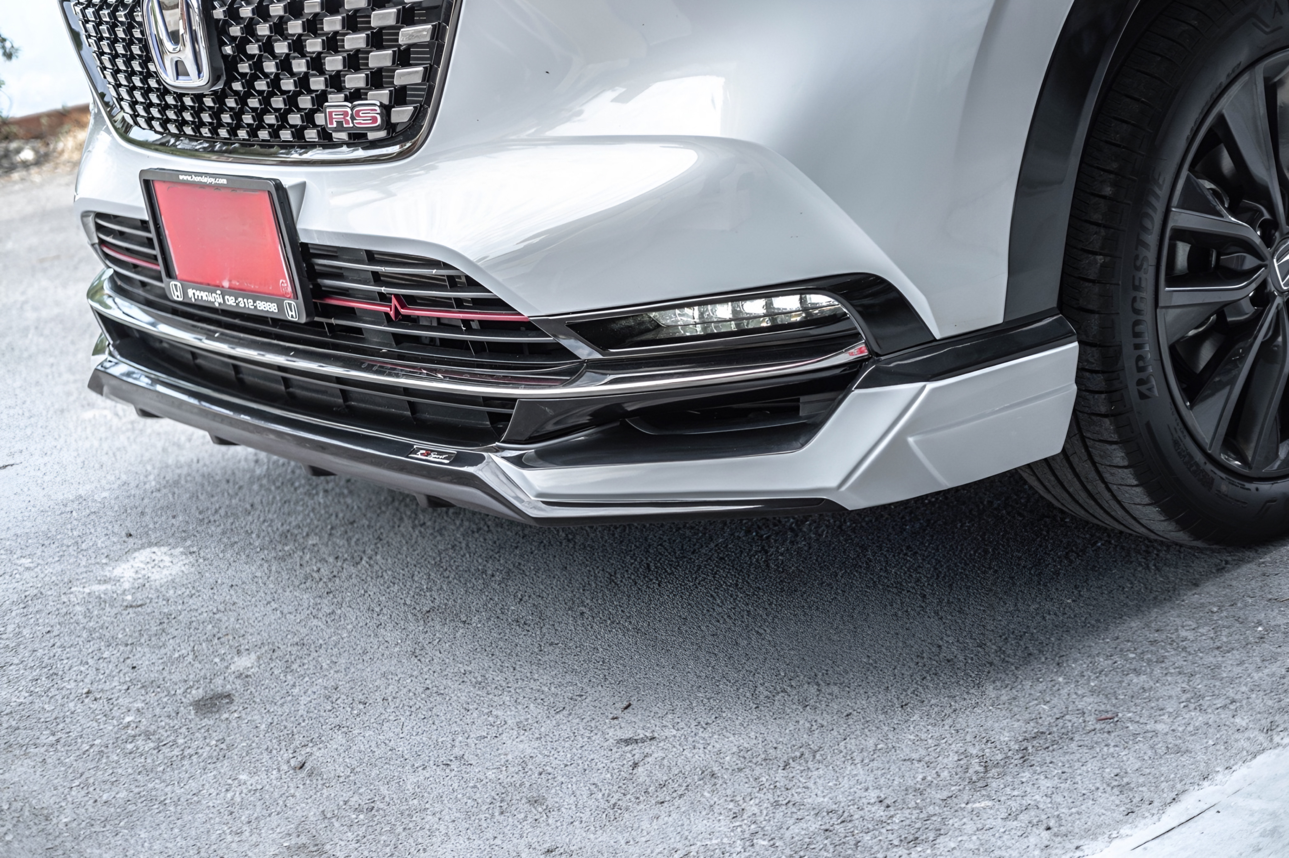 ชุดแต่ง ชุดสเกิร์ต Honda HR-V 2022-2025 รุ่น RS PLUS (สำหรับรถรุ่น RS เท่านั้น)