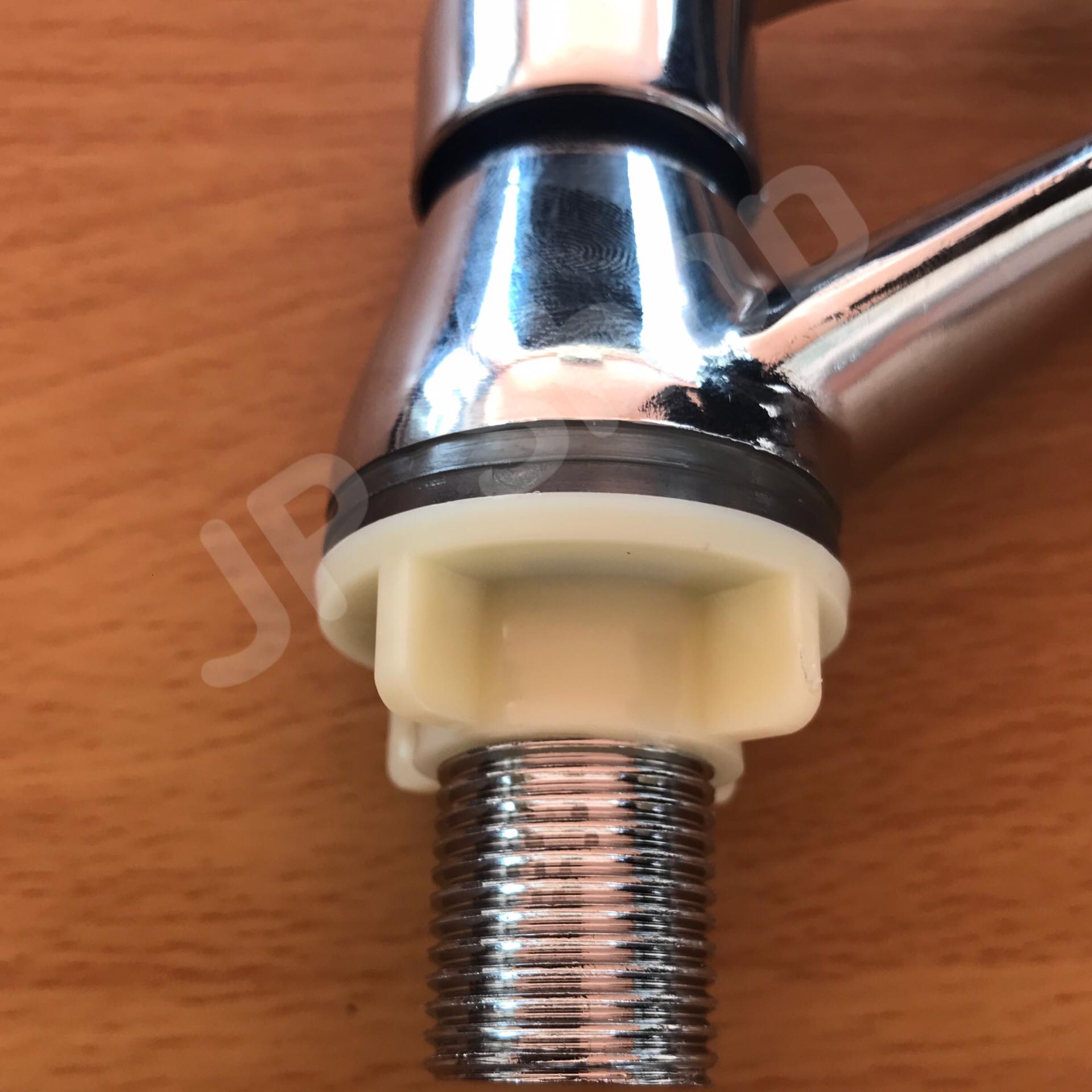 ก๊อกน้ำอ่างล้างหน้าสแตนเลส 05 ขราด 4 หุน ก๊อกน้ำ ก๊อกอ่างล้างหน้า สแตนเลส #05180