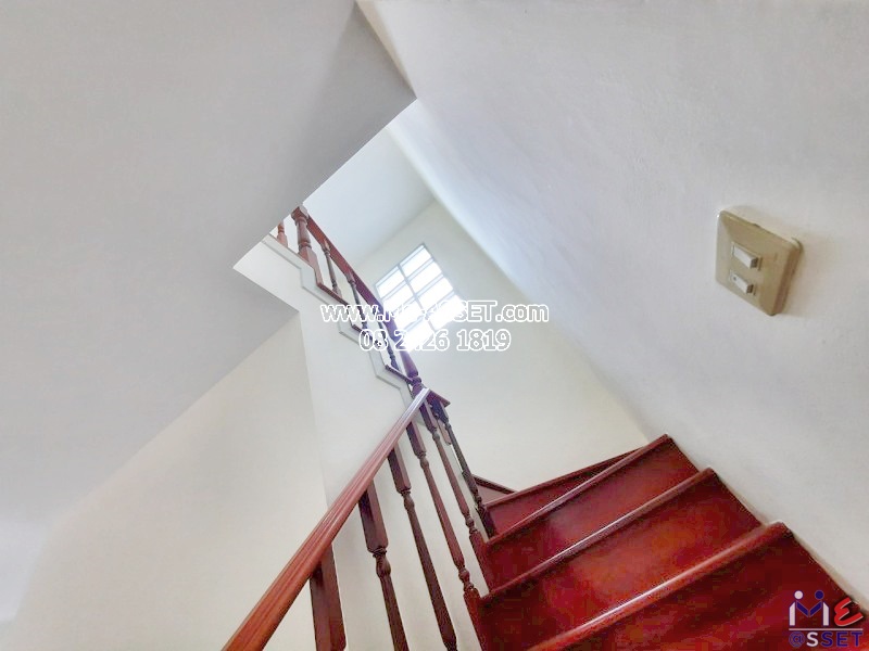 ขายทาวน์เฮ้าส์ หลังมุม ย่าน ศรีวารีน้อย หัวตะเข้ บางโฉลง บางพลี บางนา-ตราด : นิรันดร์วิลล์ 10 : 2 ชั้น 19.5 ตารางวา