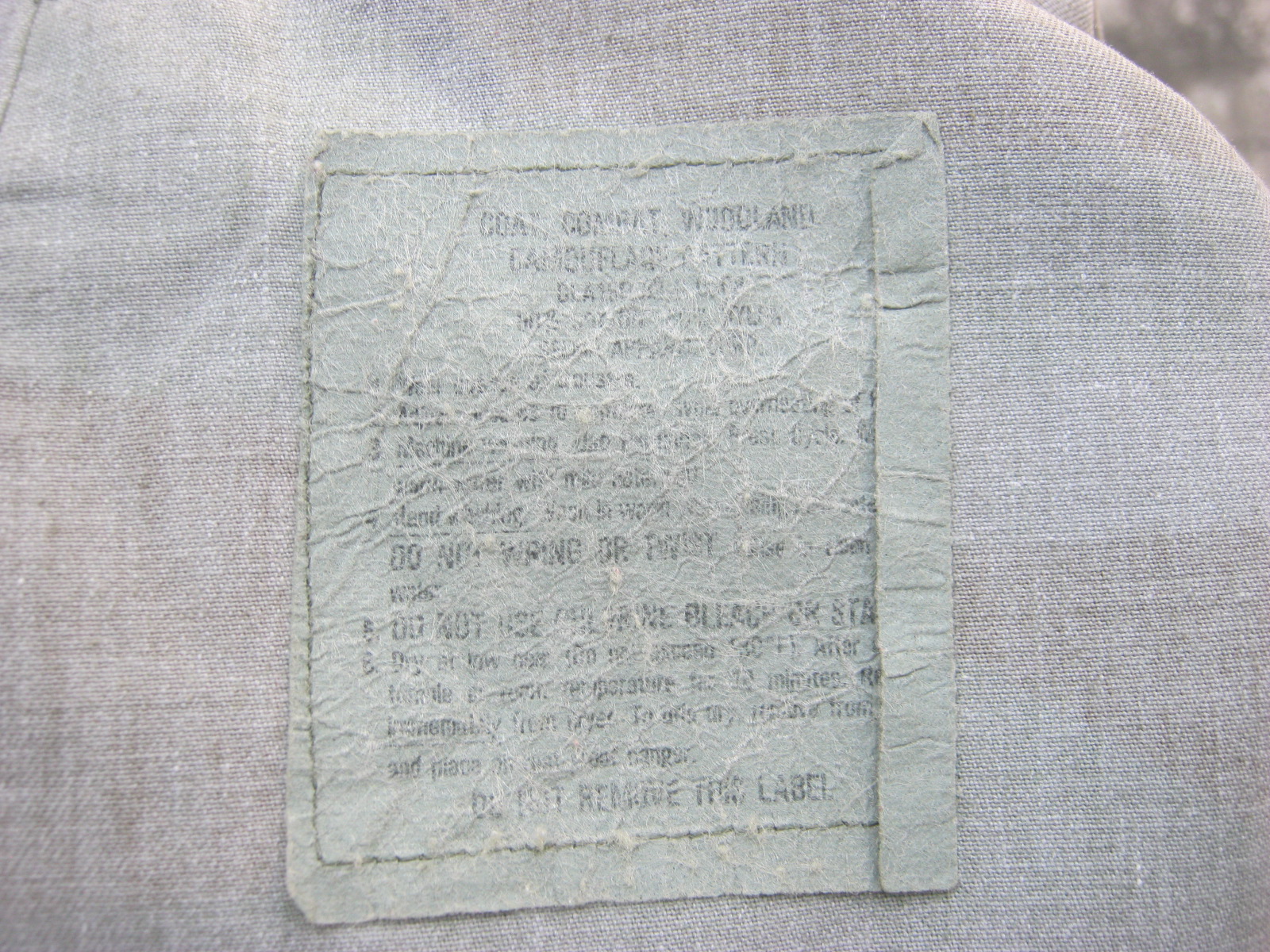 ลายพราง woodland ผ้าฝ้ายผสม Medium Regular