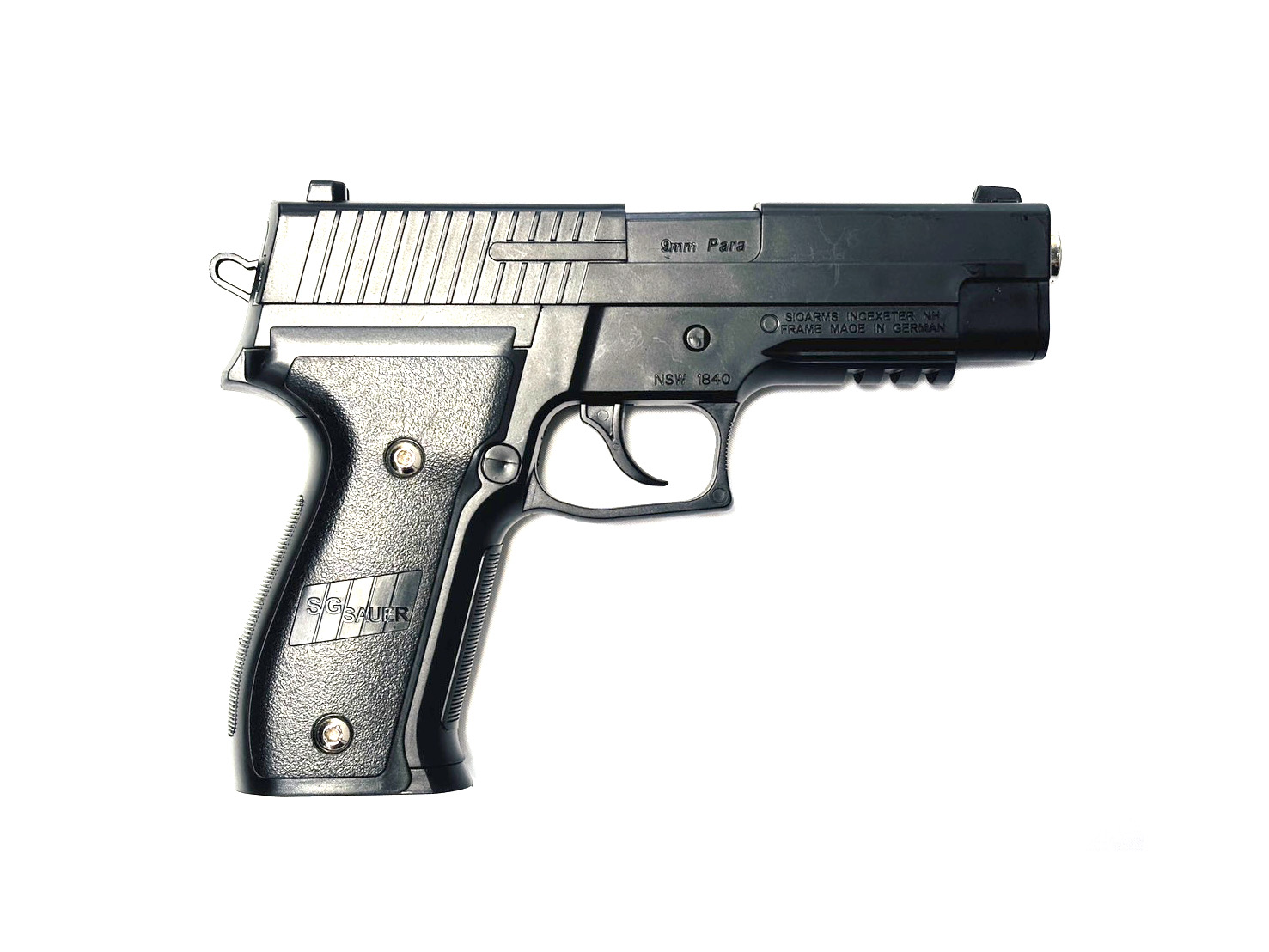 ปืนอัดลมสั้น รุ่น P226 ระบบชักยิงทีละนัด