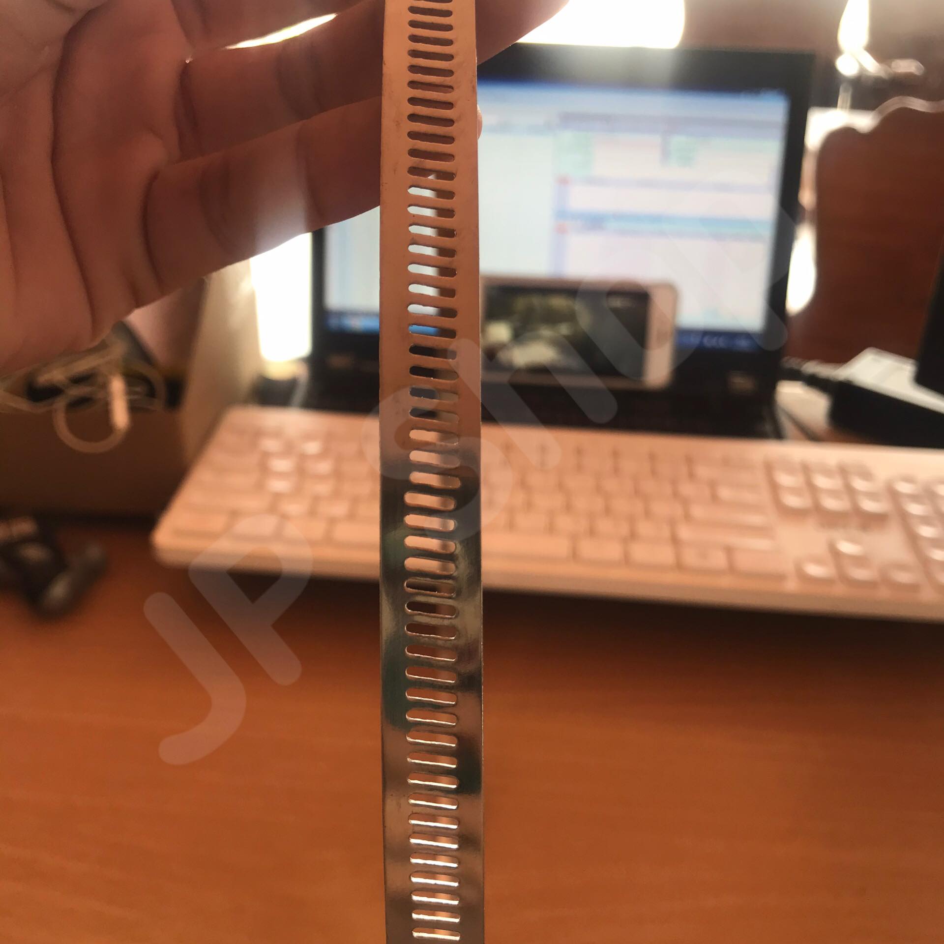 ปลอกรัดเส้นผ่านศูนย์กลาง330 (12 มม.) แคลมป์รัดท่อสแตนเลส 304 #00330