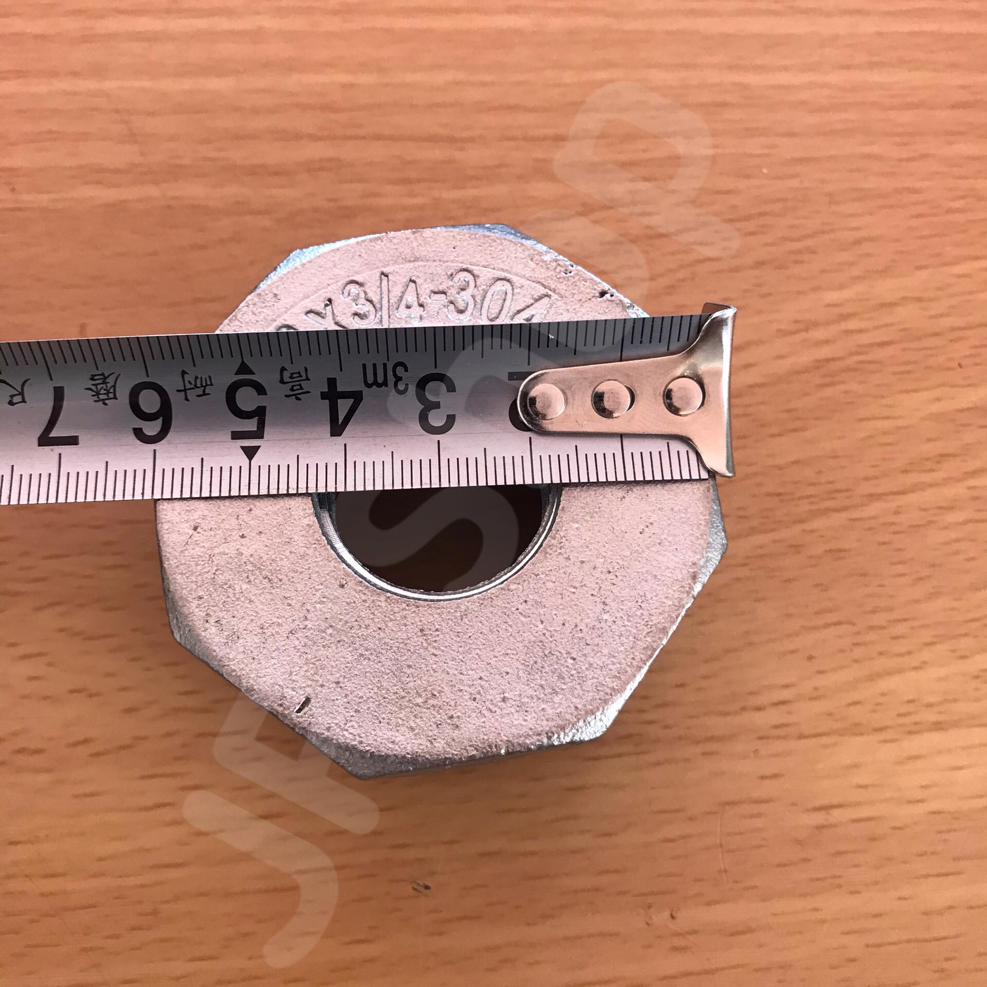 ข้อลดเหลี่ยม 2 นิ้ว ลด 6 หุน สแตนเลส 304 #0418